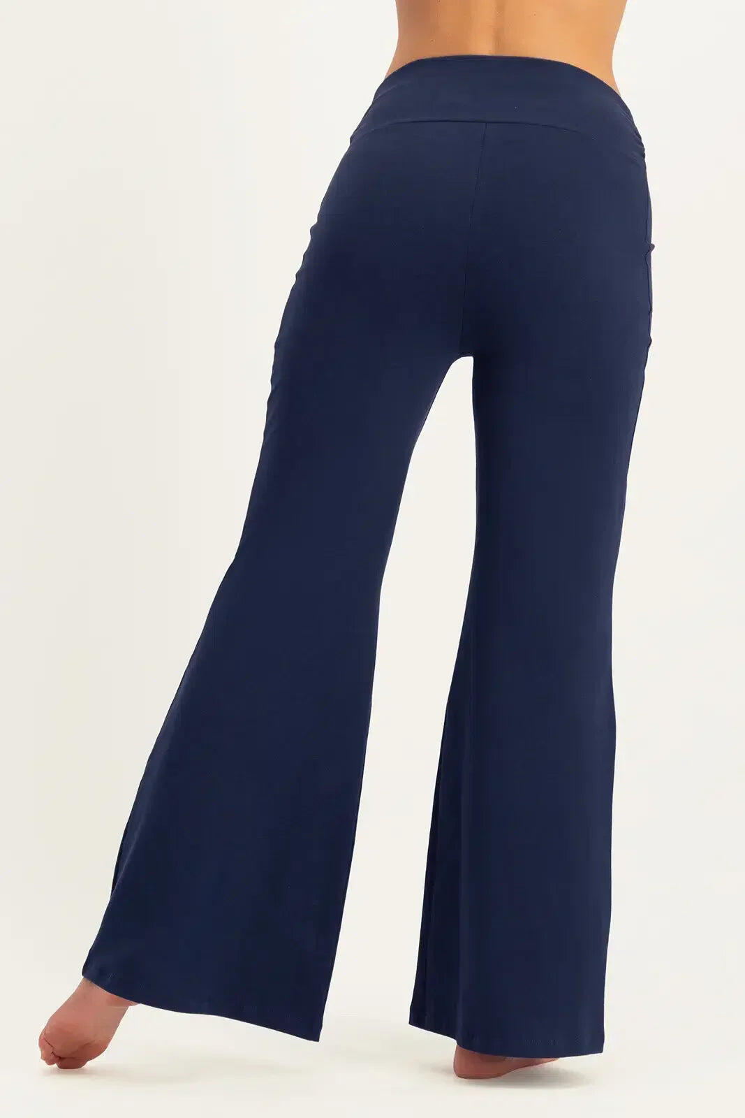 Pantalon de Yoga  tendance à coupe ample Maeve - Blue Minuit 5/5