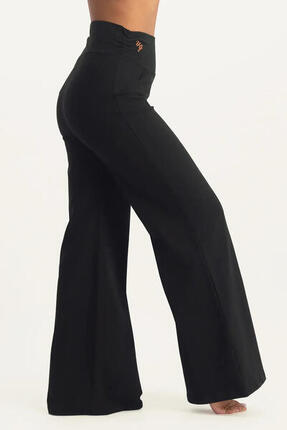 Pantalon de Yoga et Pilates tendance à coupe ample Maeve - Noir Onyx