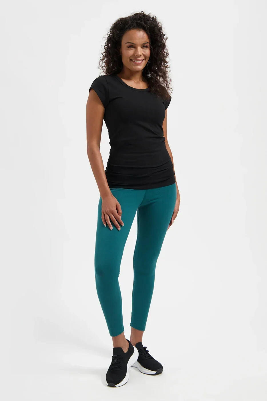 Haut de Yoga et Pilates  Zefira - Noir Onyx 4/5