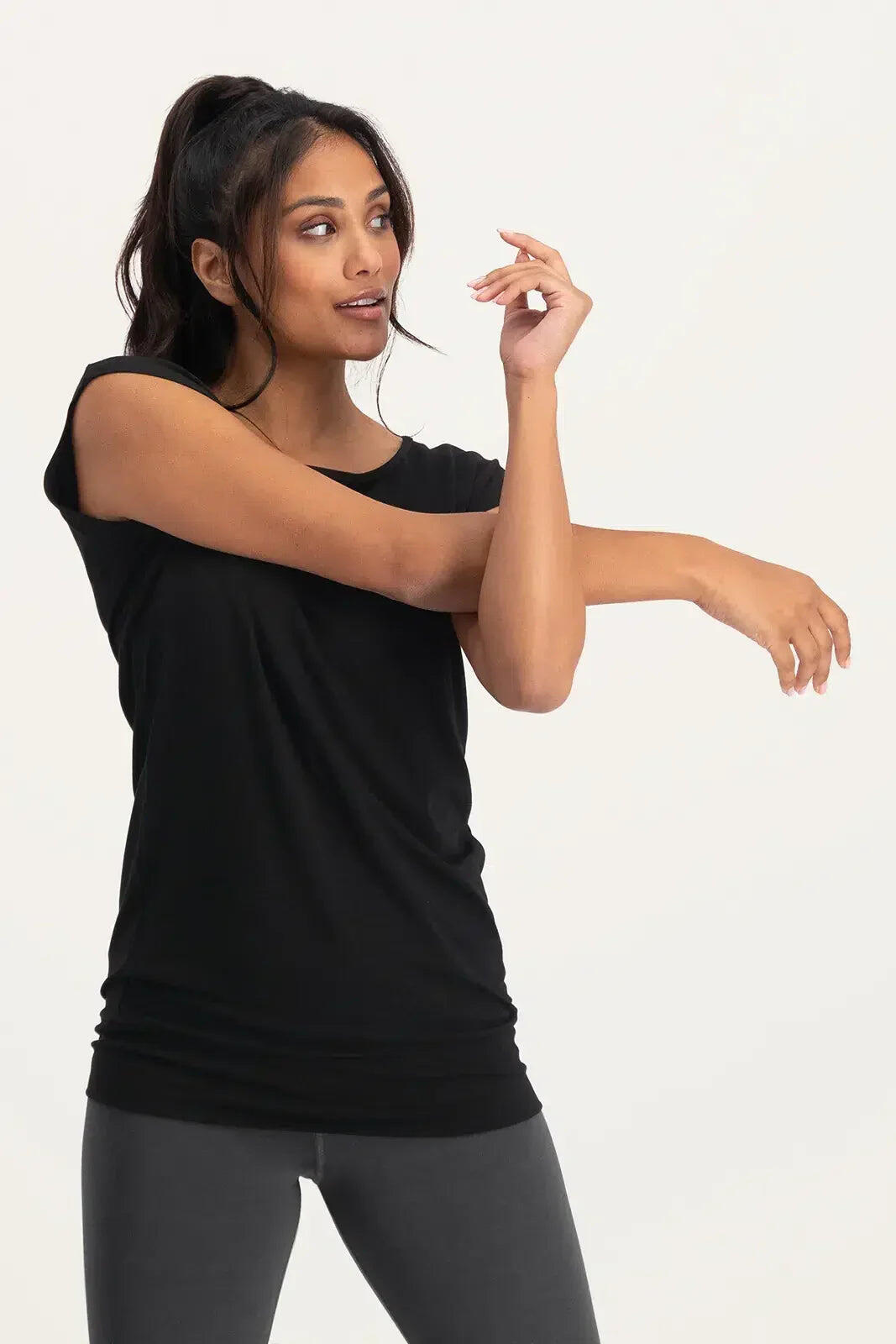 T-shirt de Yoga et Pilates couple ample Asana  - Noir Onyx 2/5