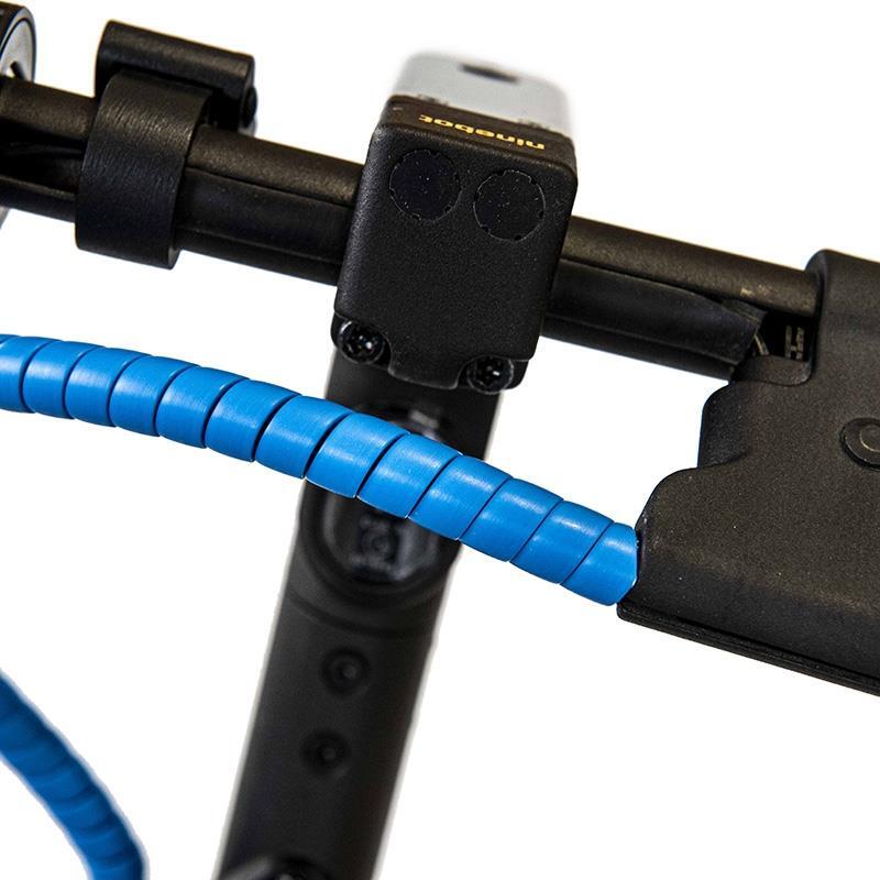 Cubre cable azul - 110cm 2/4