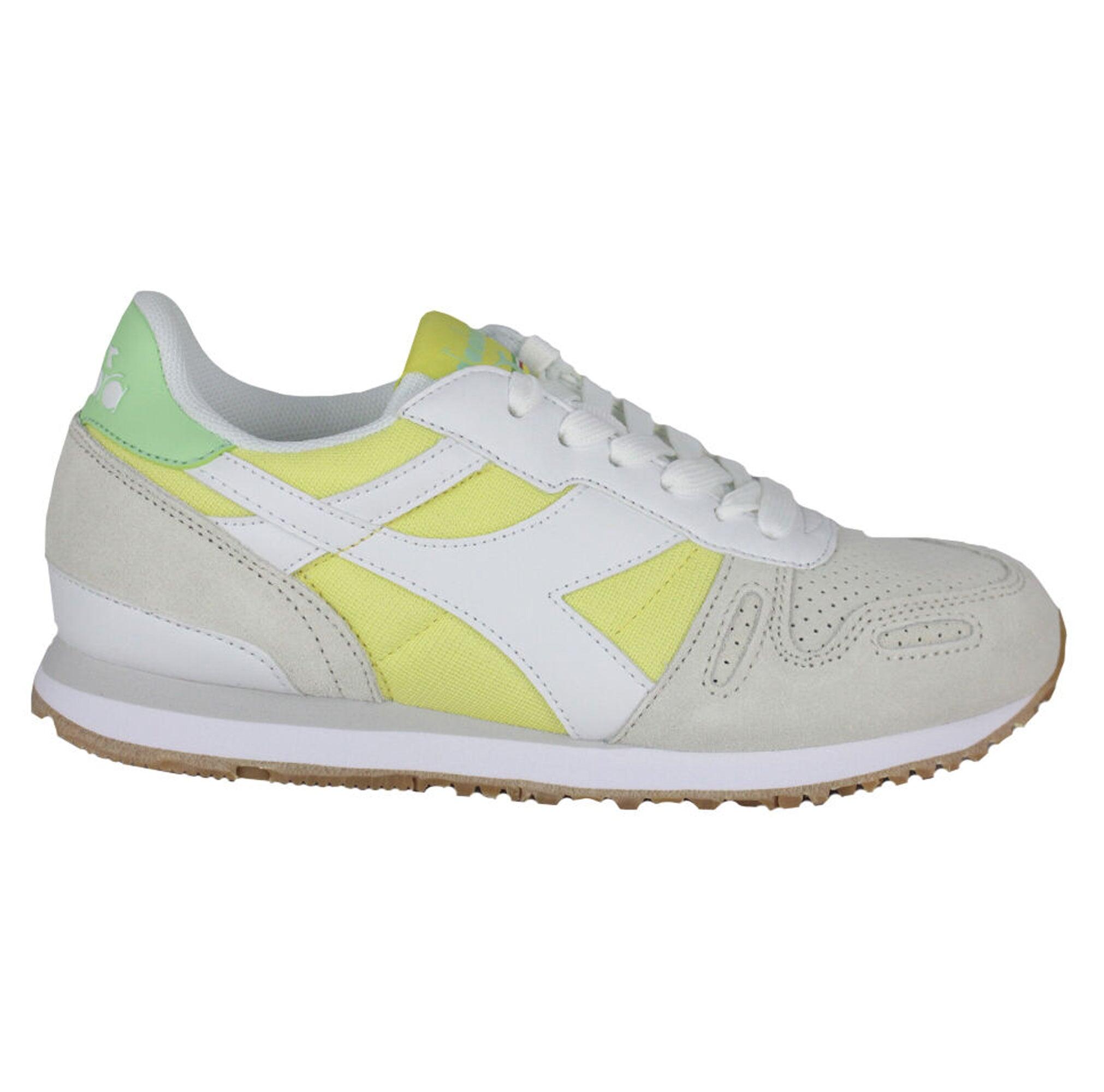 DIADORA picture