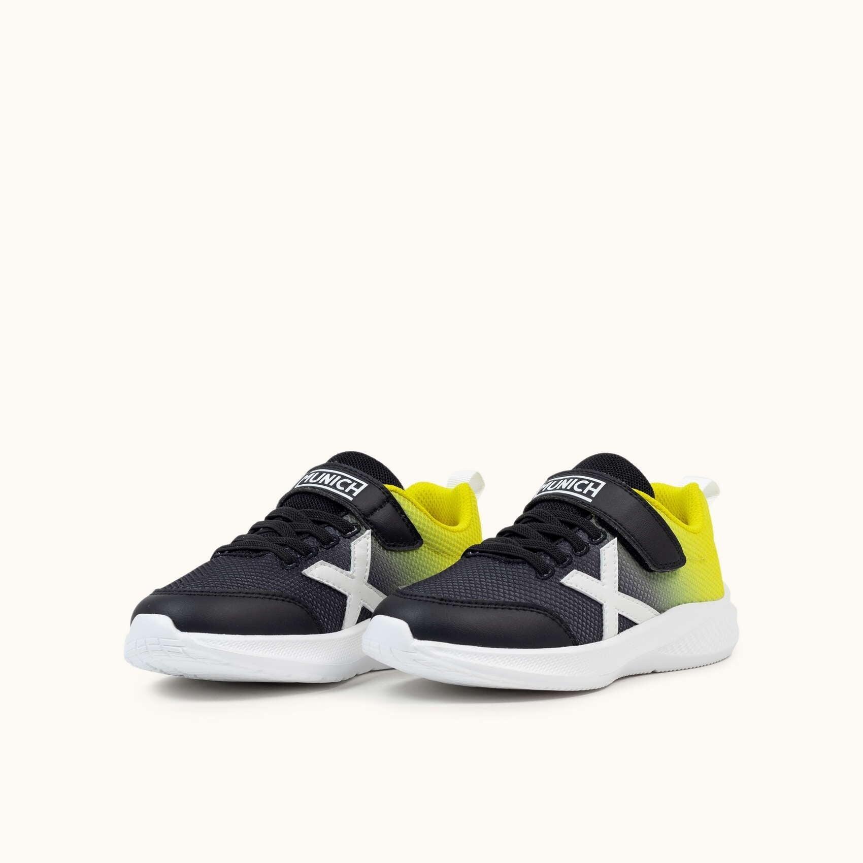 Zapatillas Casual Niño Munich Mini Leta 03 Negro y Amarillo Ligeras-8935003 5/6