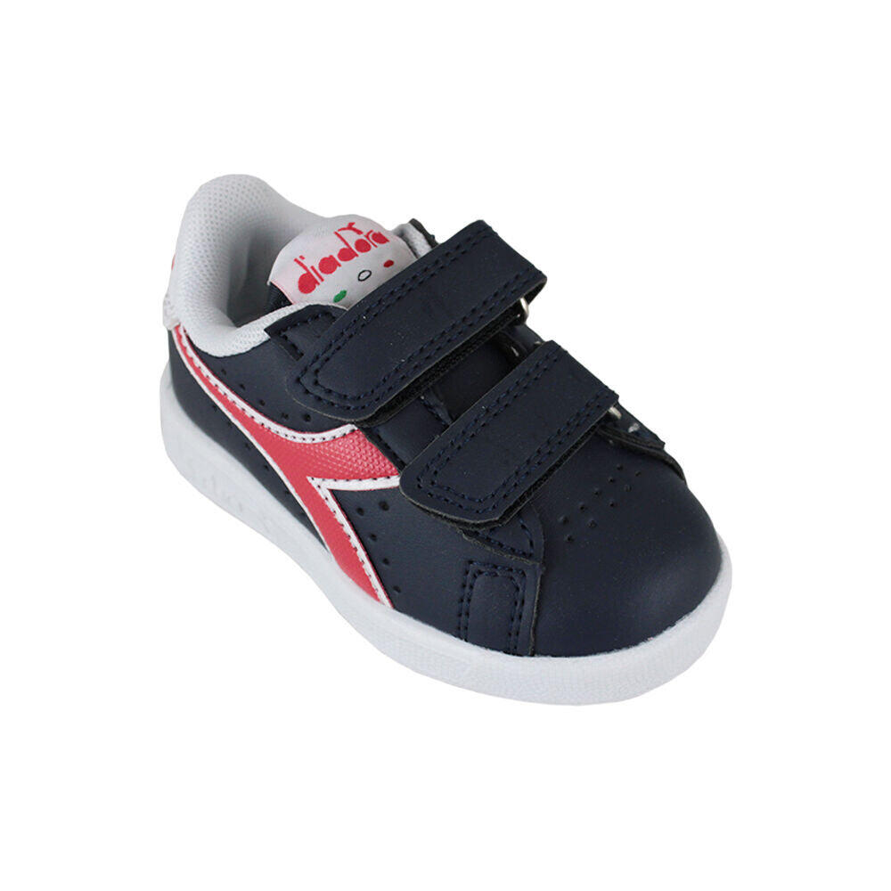 DIADORA picture