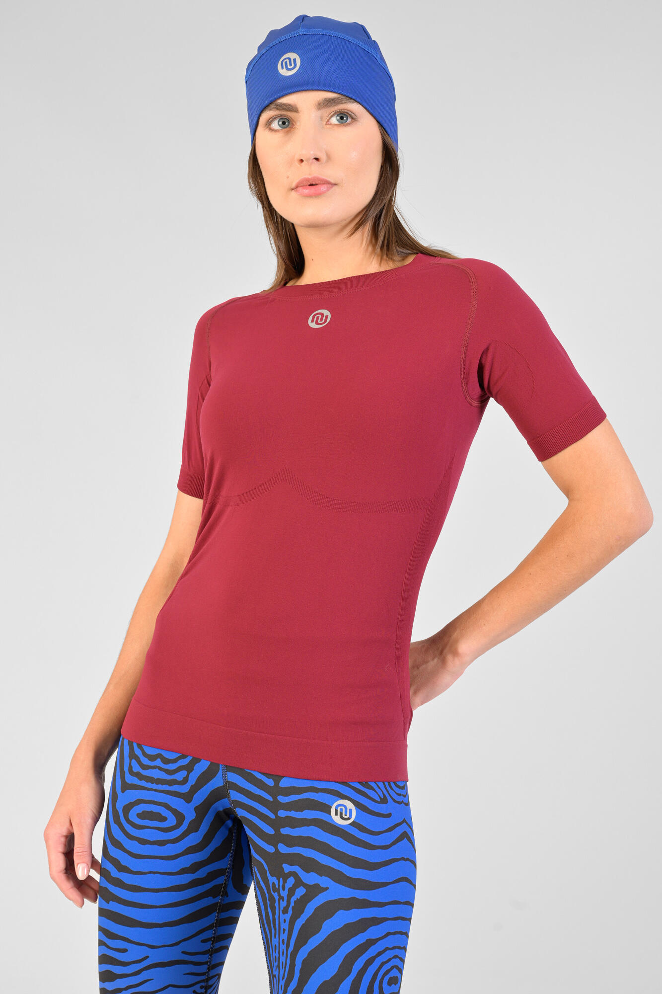 NESSI SPORTSWEAR picture