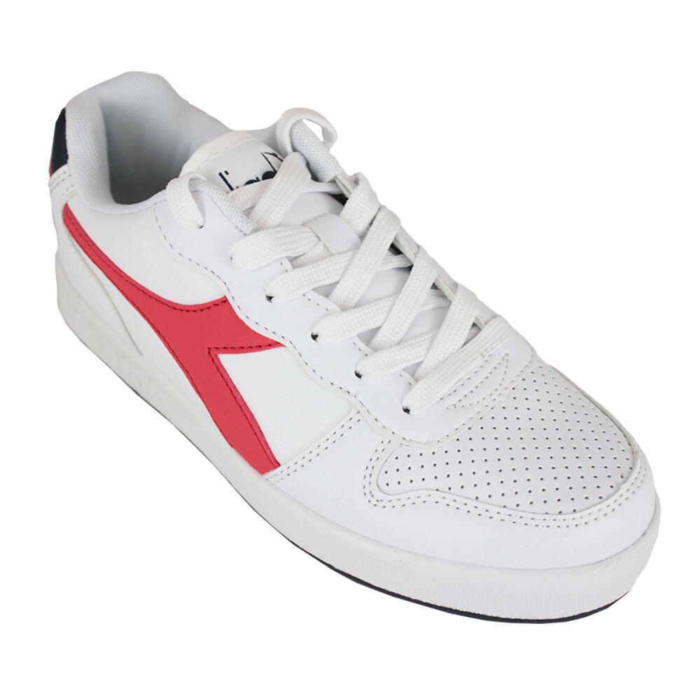 DIADORA picture