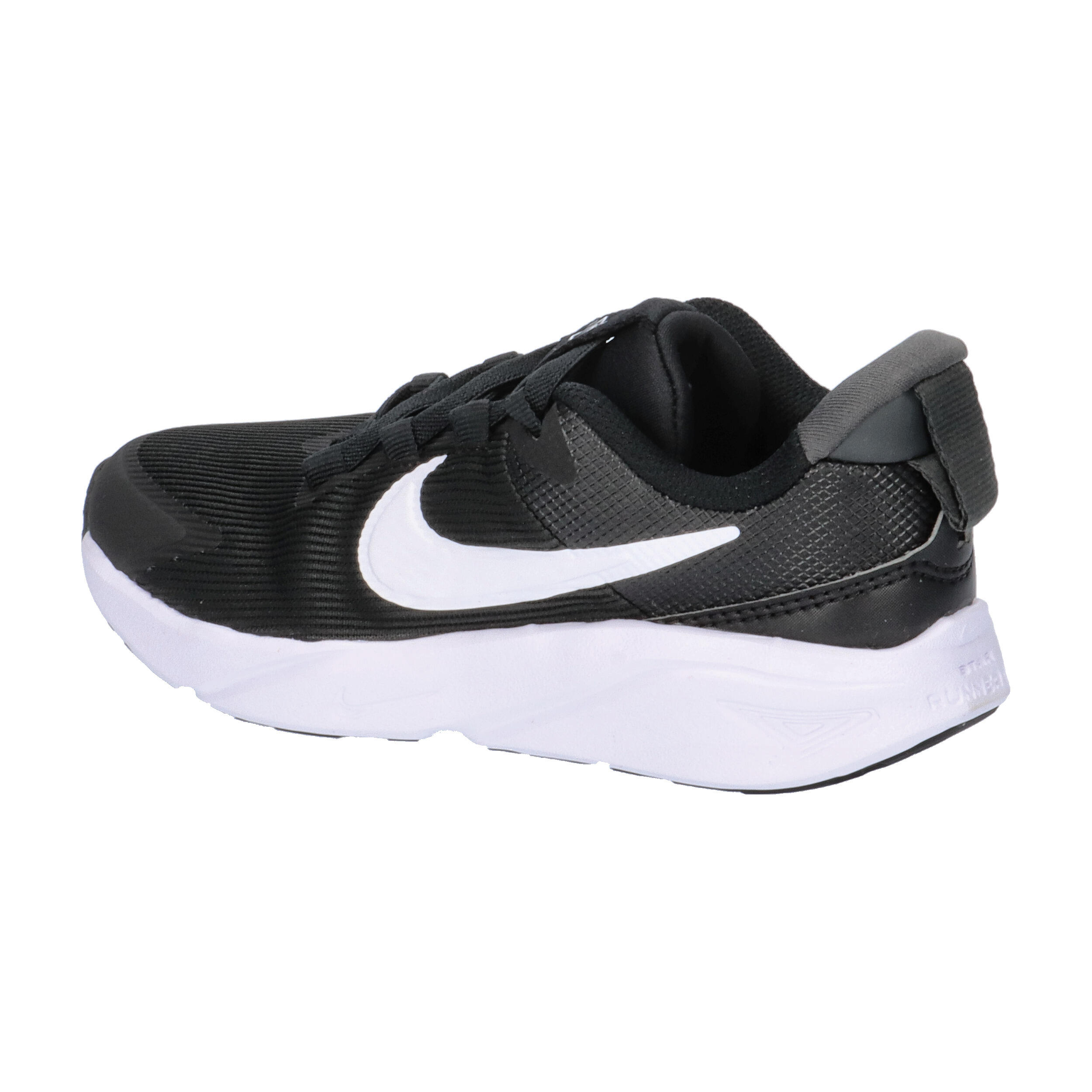 Baskets Nike Modèle Star Runner 4 Couleur Noir 3/7