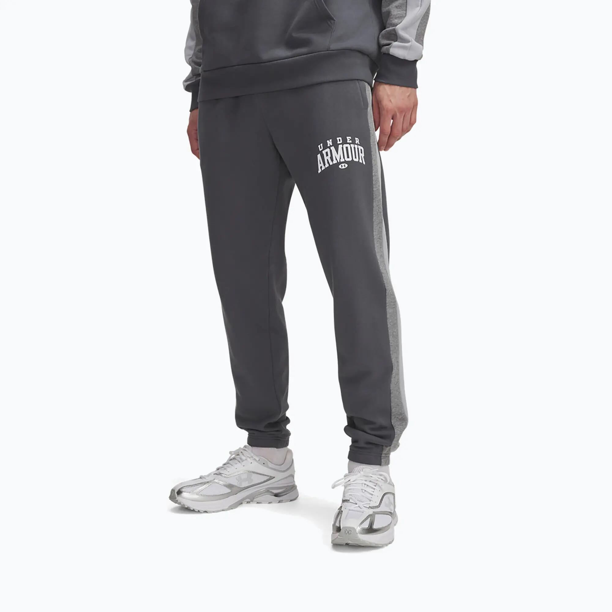 UNDER ARMOUR picture