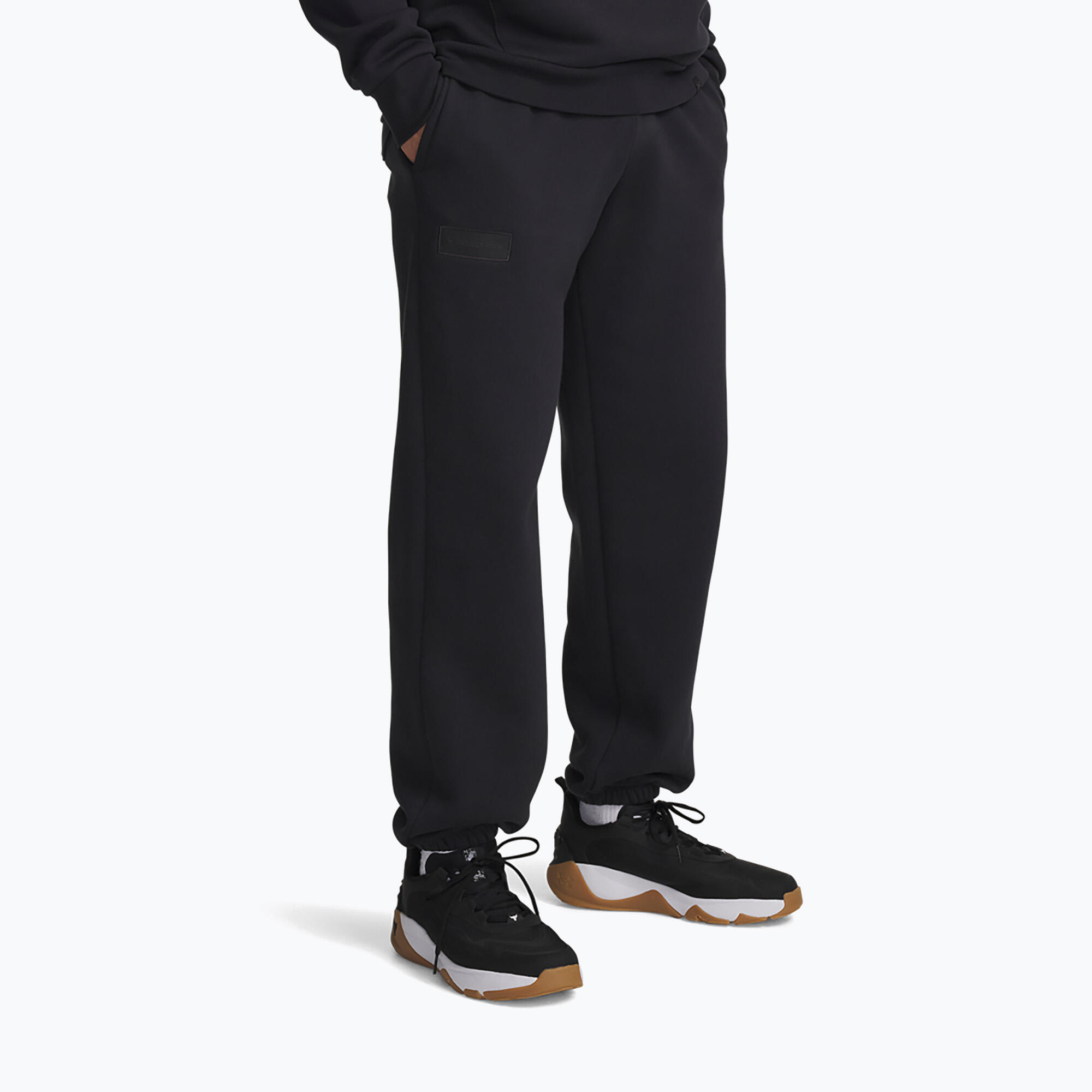 UNDER ARMOUR picture