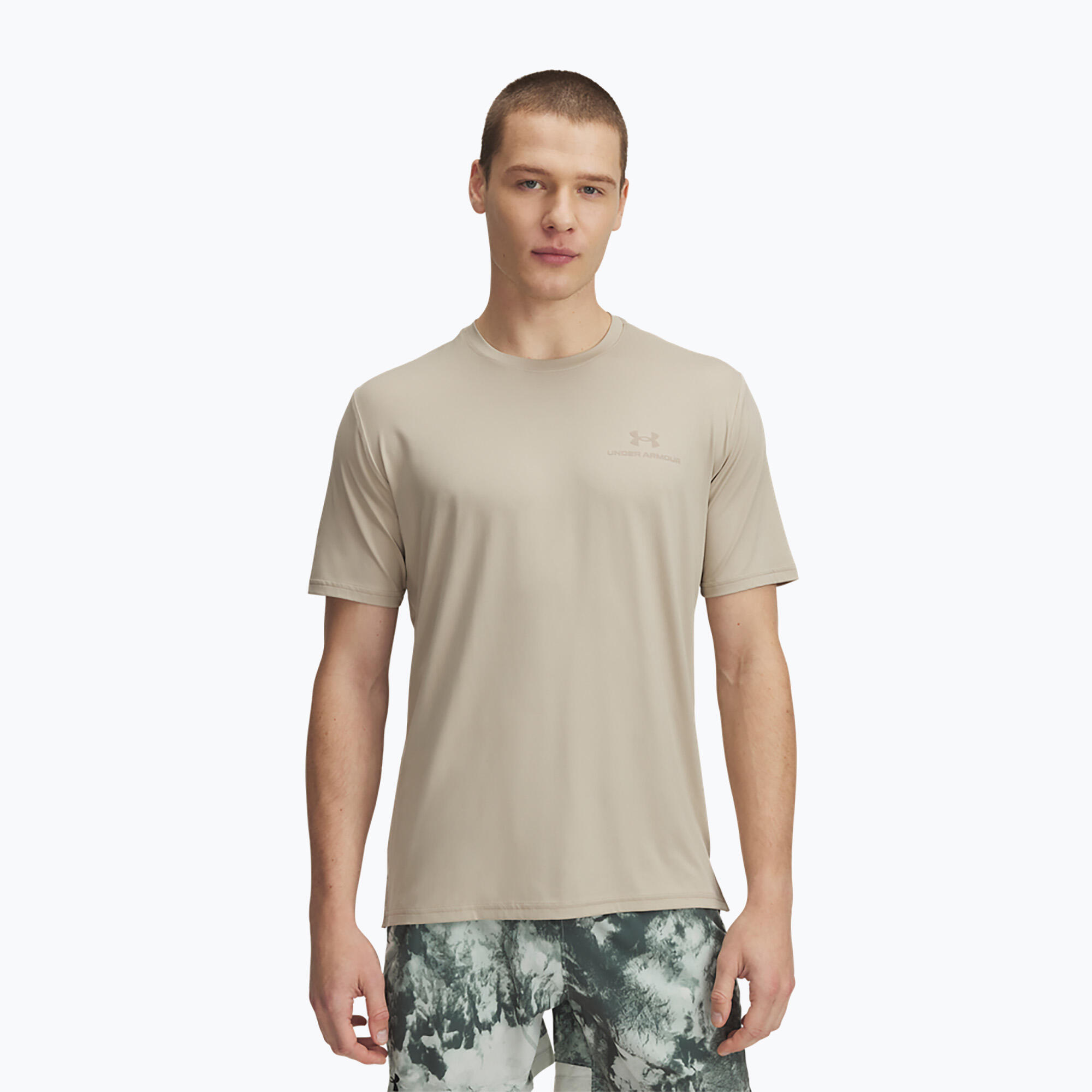 UNDER ARMOUR picture