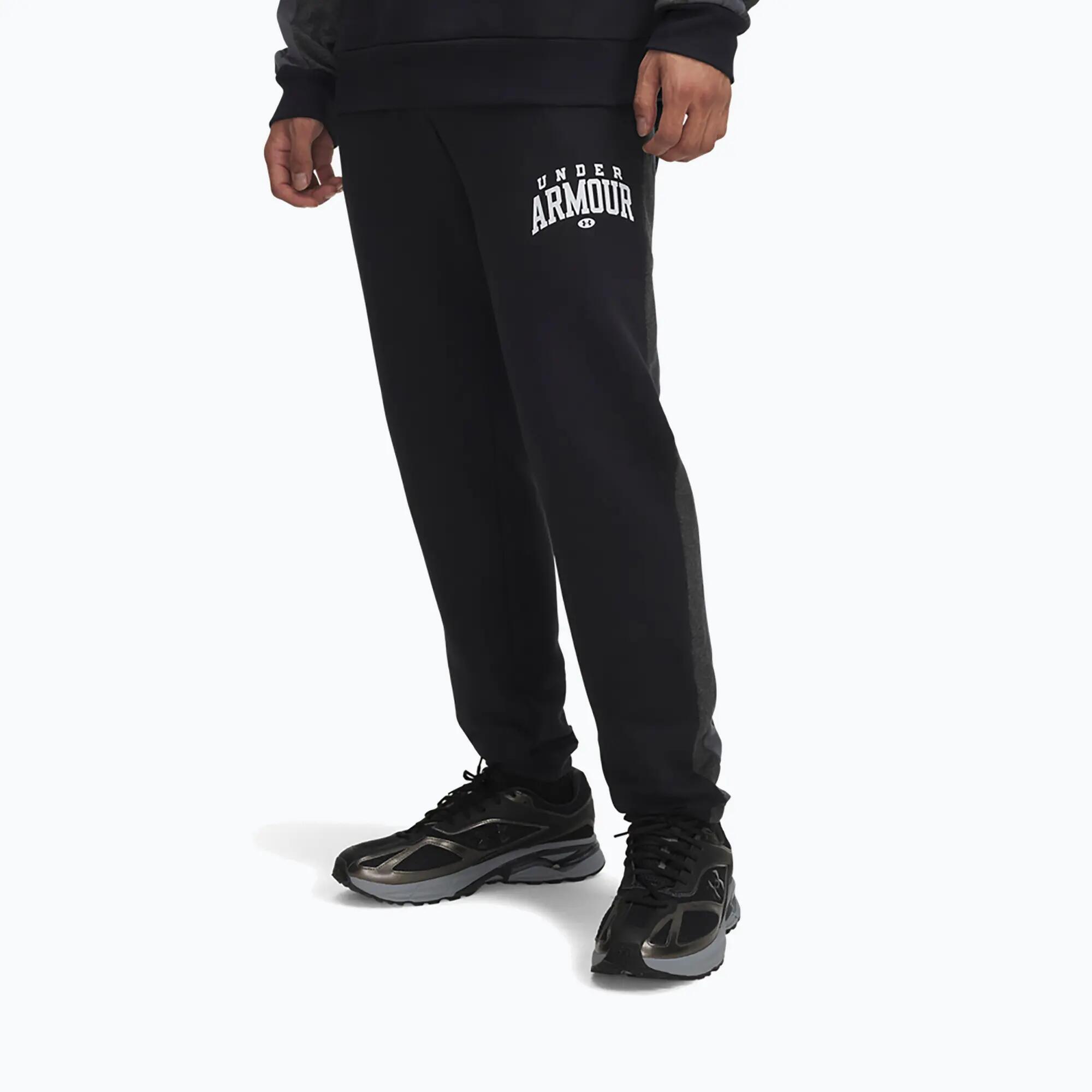 UNDER ARMOUR picture
