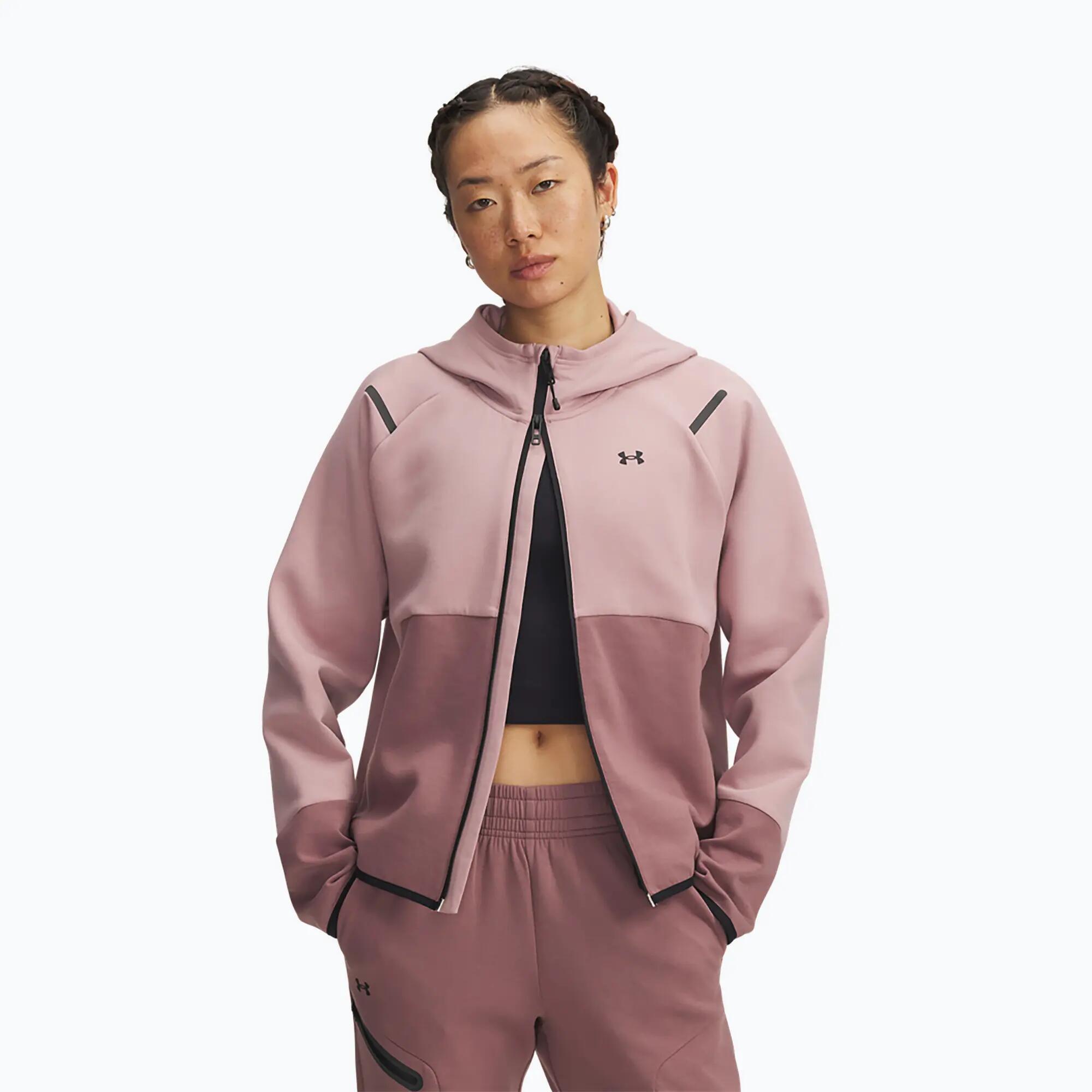 UNDER ARMOUR picture