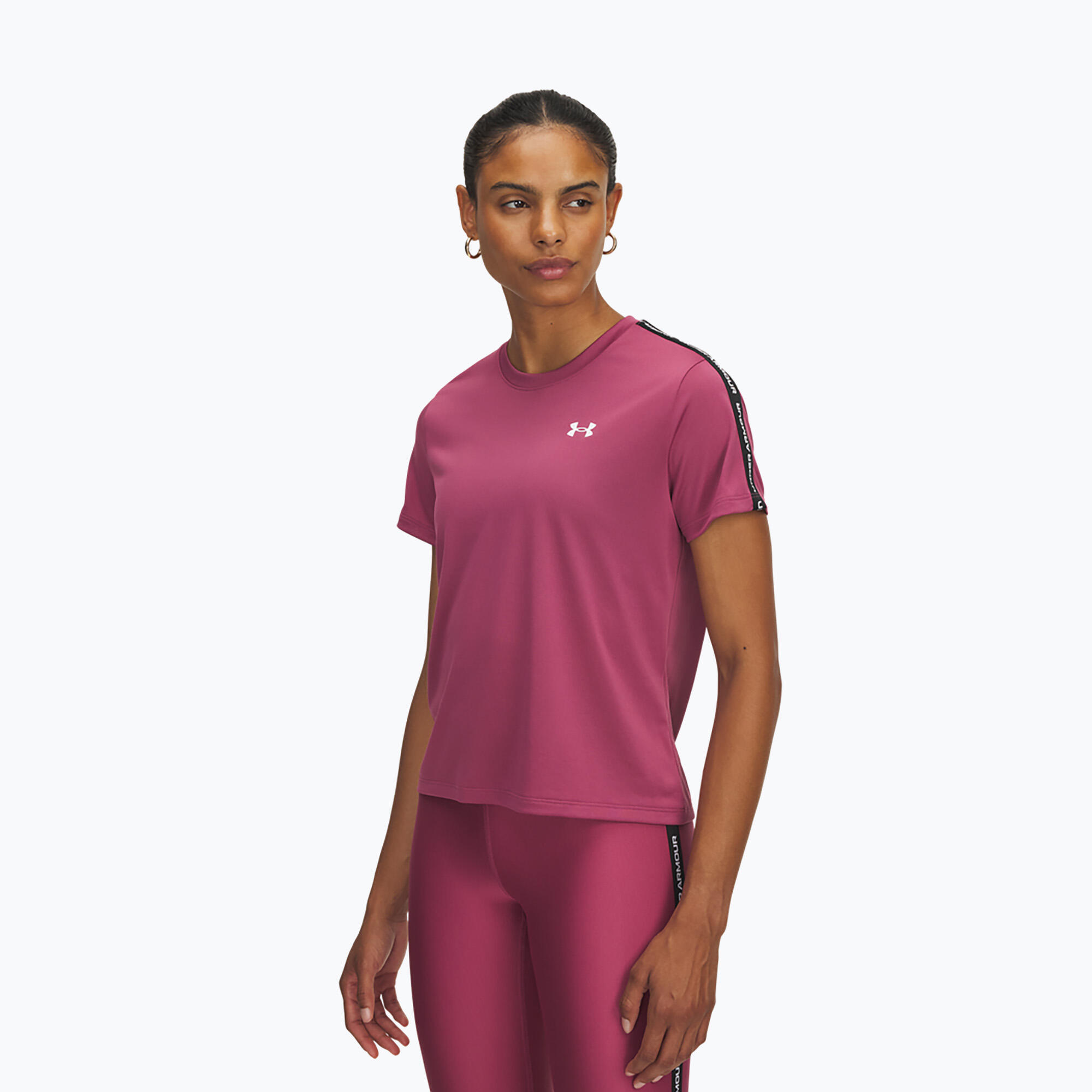 UNDER ARMOUR picture