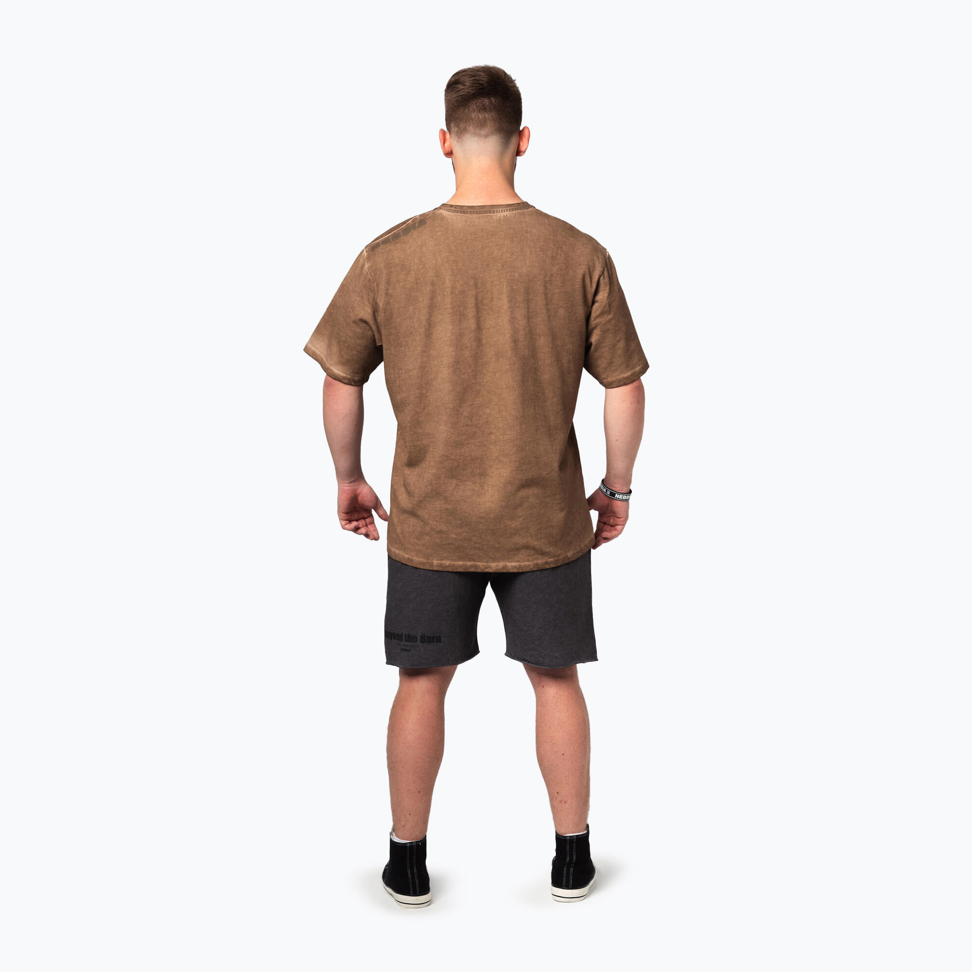 Camiseta NEBBIA Washed-Off Heritage 3/5