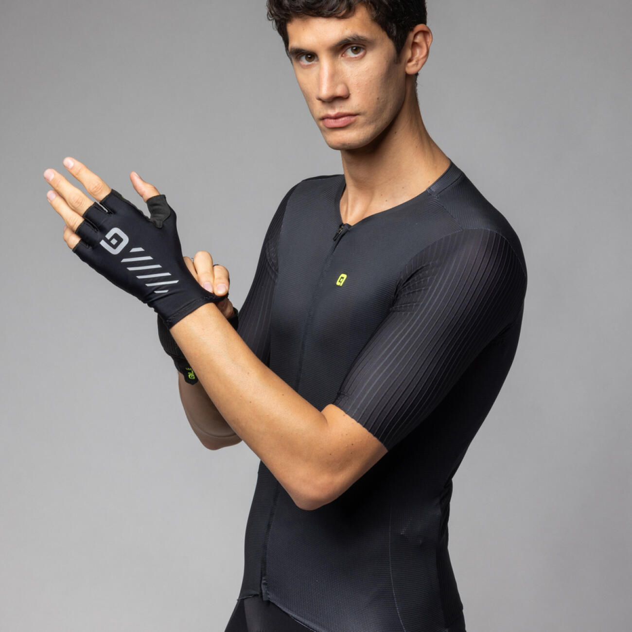 Gants a doigts longs - CIAK 4/5