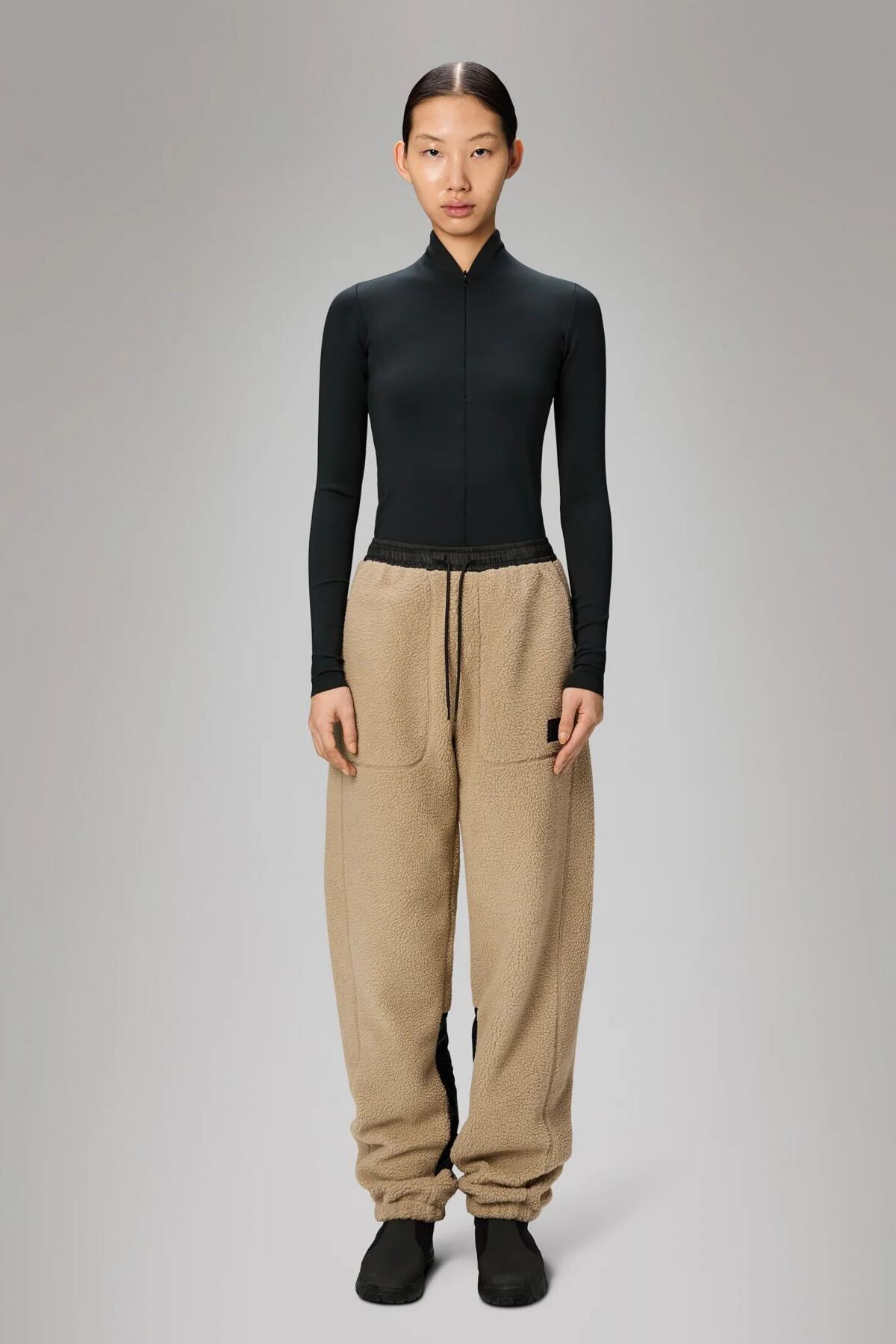 Pantaloni Rains Modello Yermo Fleece Pants Regular Colore Beige 5/5