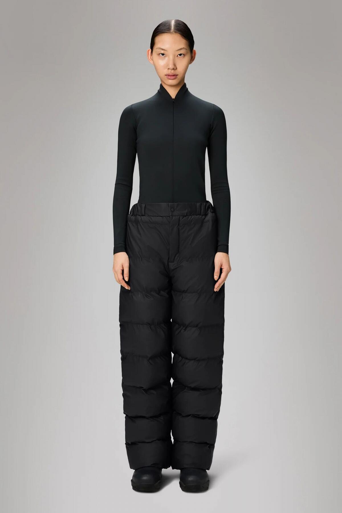 Pantaloni Rains Modello Alta Puffer Pants Regular W3 Colore Nero 5/5
