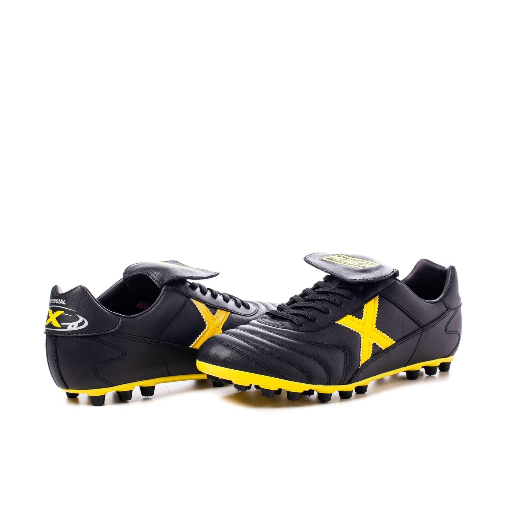 Chaussures de football Munich modèle 2150309 pour homme 2/5