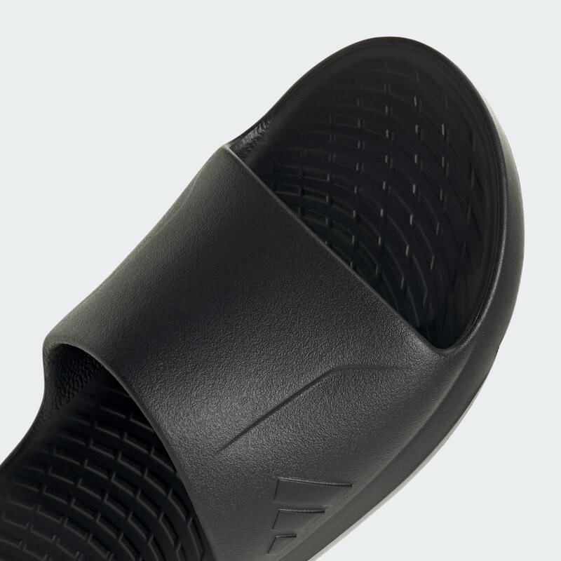 Papucs adidas Lightshift