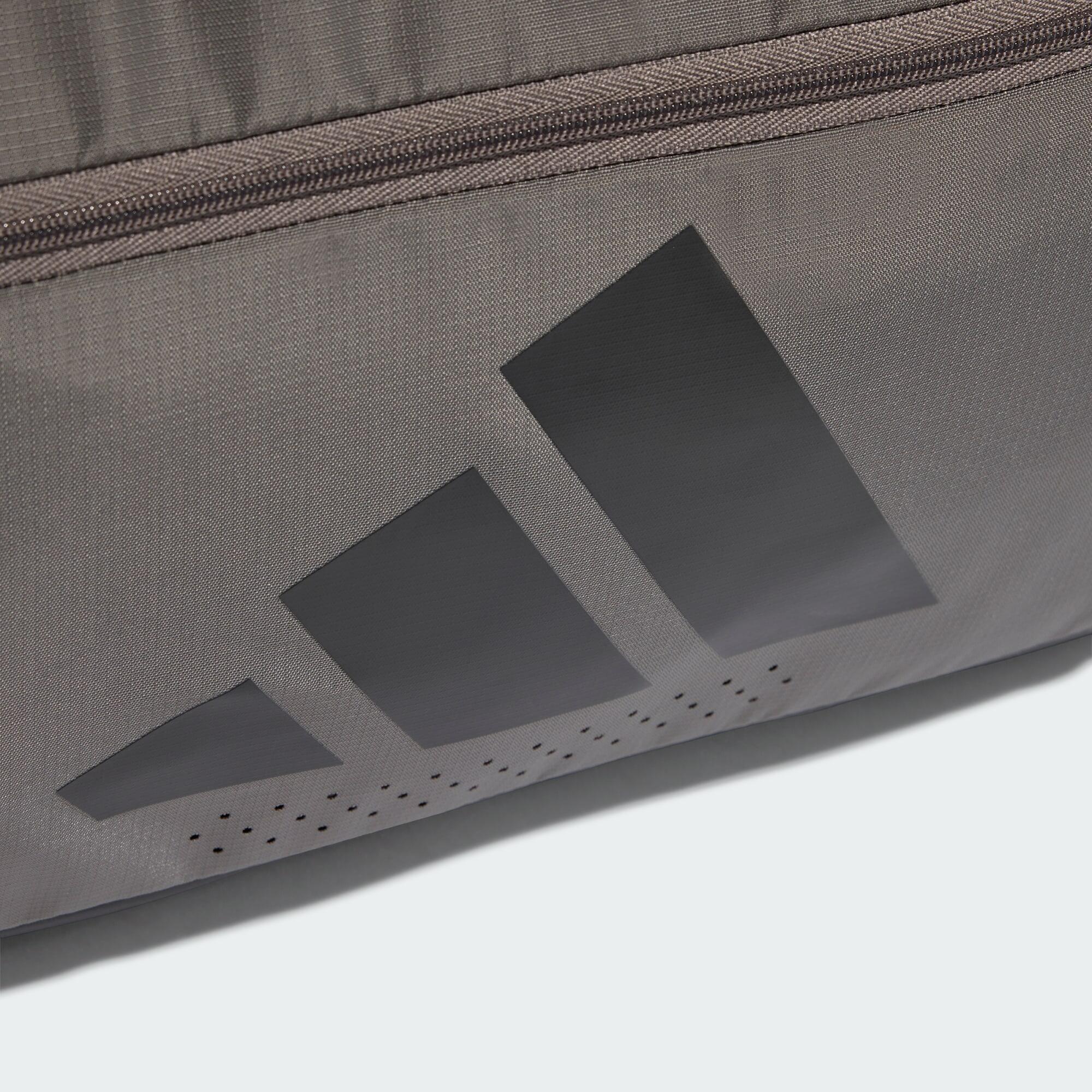 MALA TRAINING DEFENDER DUFFLE BAG MEDIUM 5/7