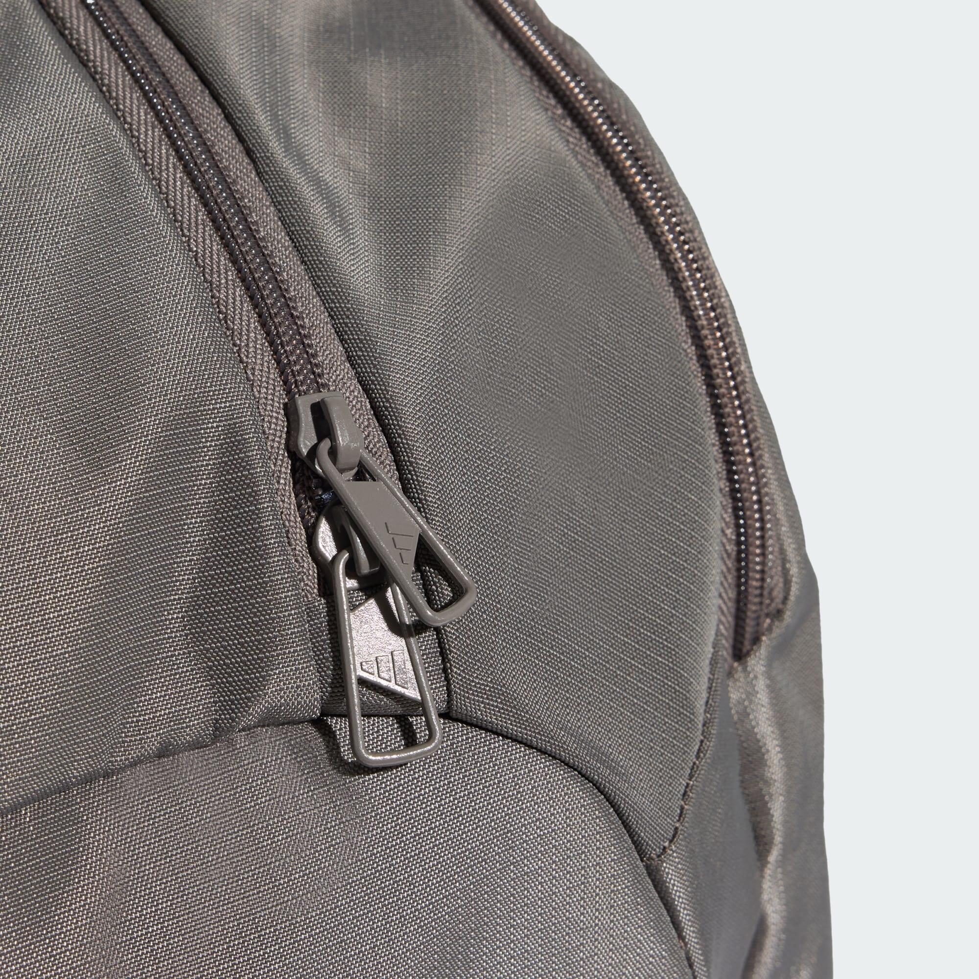 MALA TRAINING DEFENDER DUFFLE BAG MEDIUM 6/7