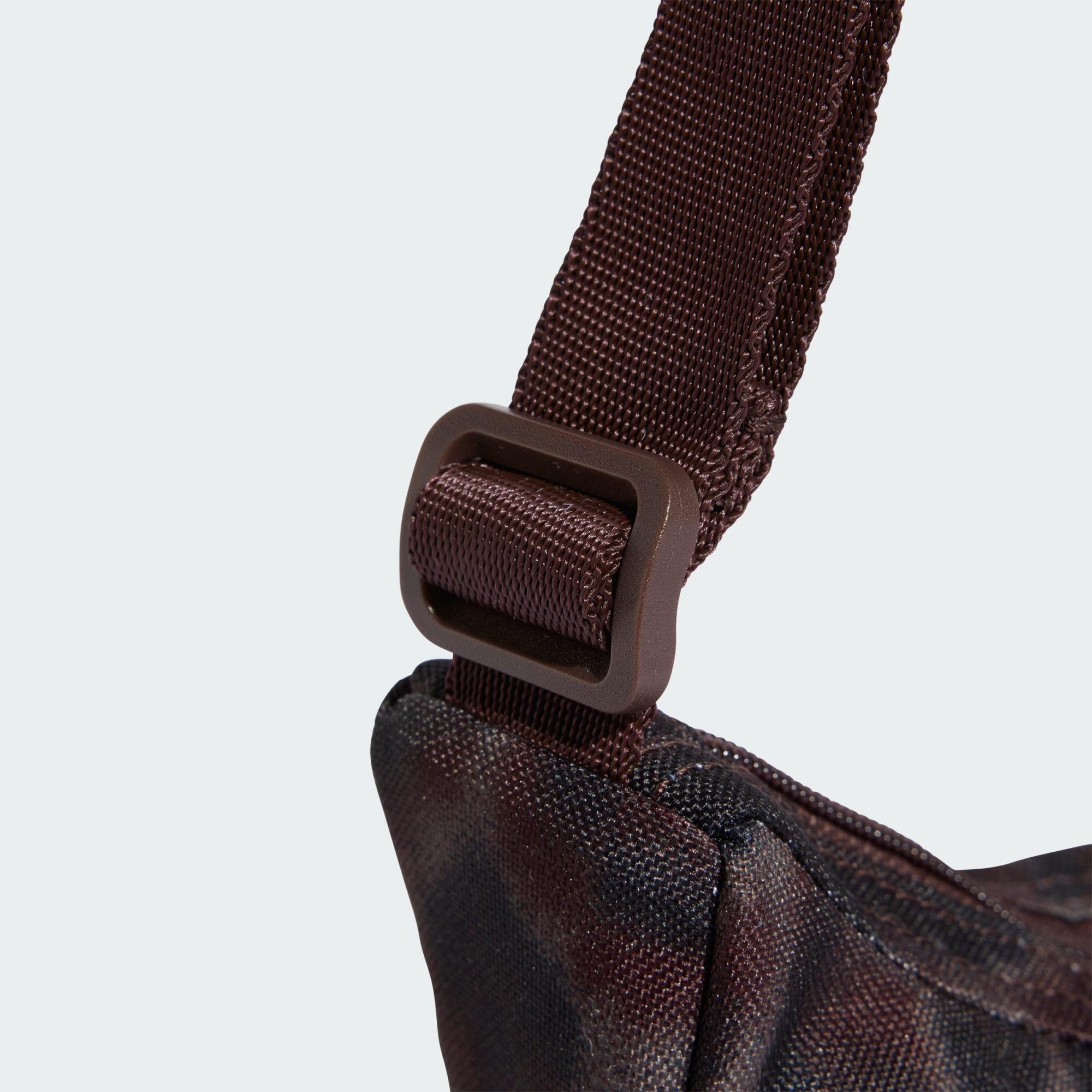 LINEAR ESSENTIAL GRAPHIC POUCH 6/7