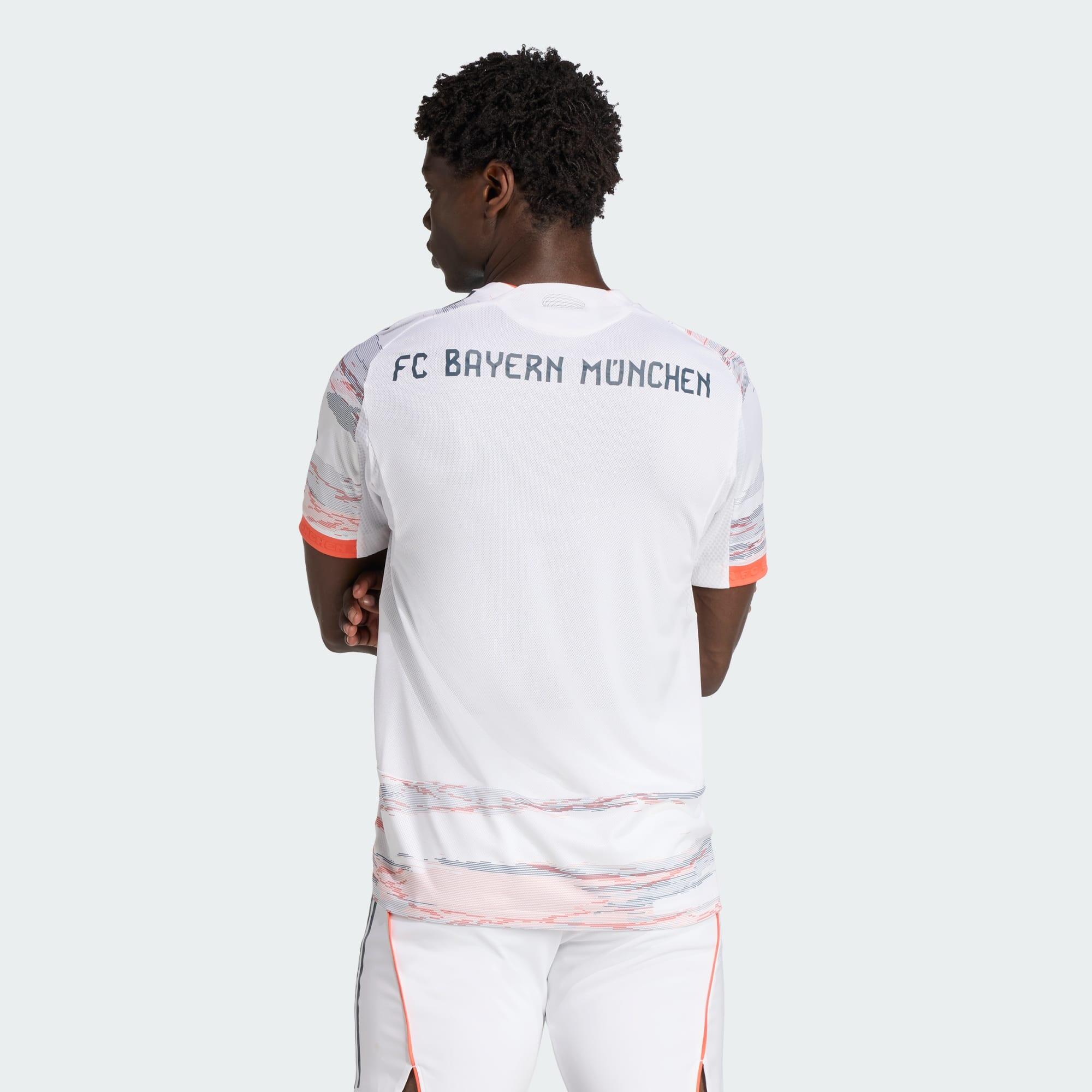 FC Bayern 25/26 Away Authentic Jersey 4/7