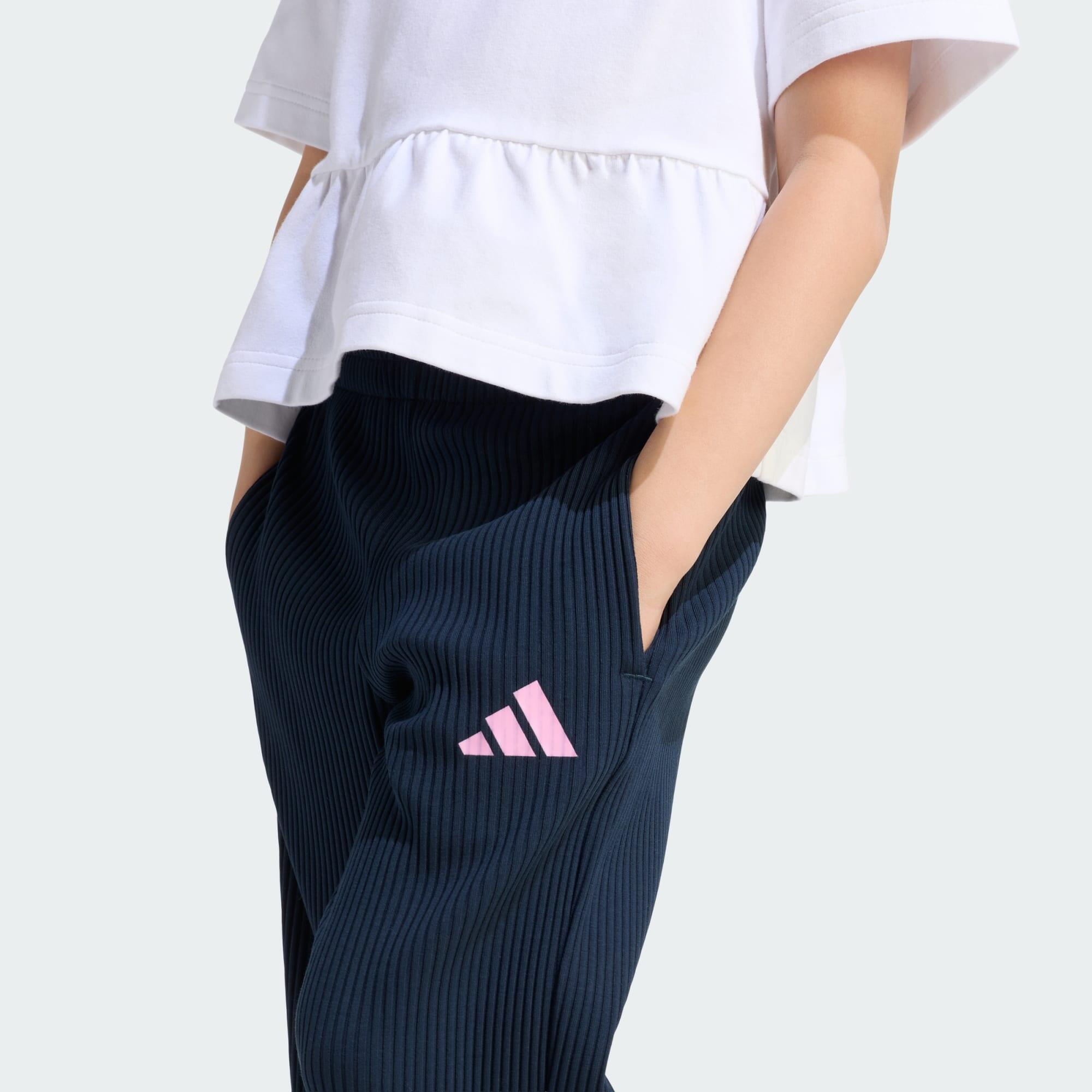 CONJUNTO CON SUDADERA DE VOLANTES SEASONALS 5/5