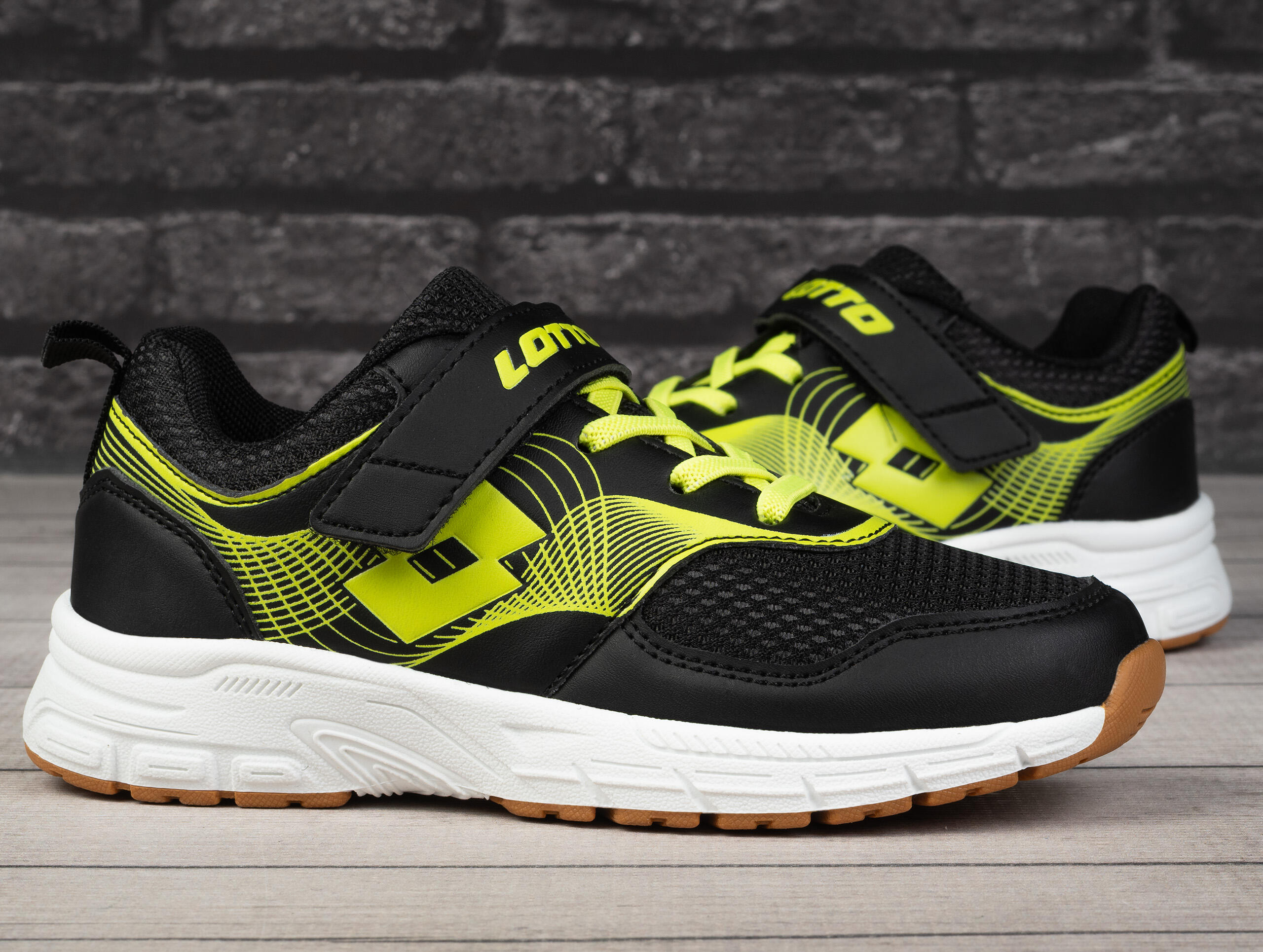 Buty dziecięce sportowe Lotto BUZZY K
