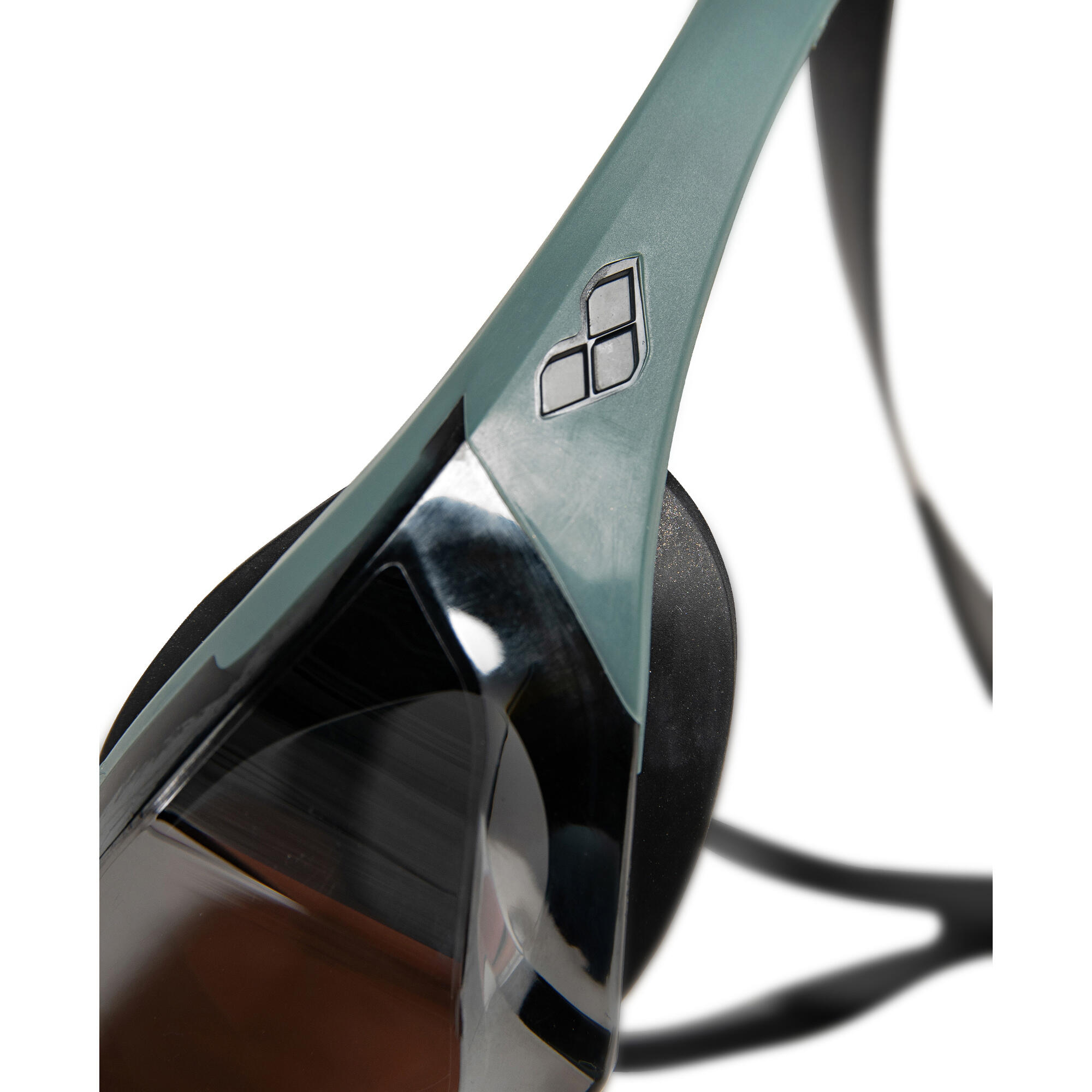 Arena Cobra Edge Swipe Schwimmbrille mit verspiegelten Gläsern in Grau-Schwarz 10/12