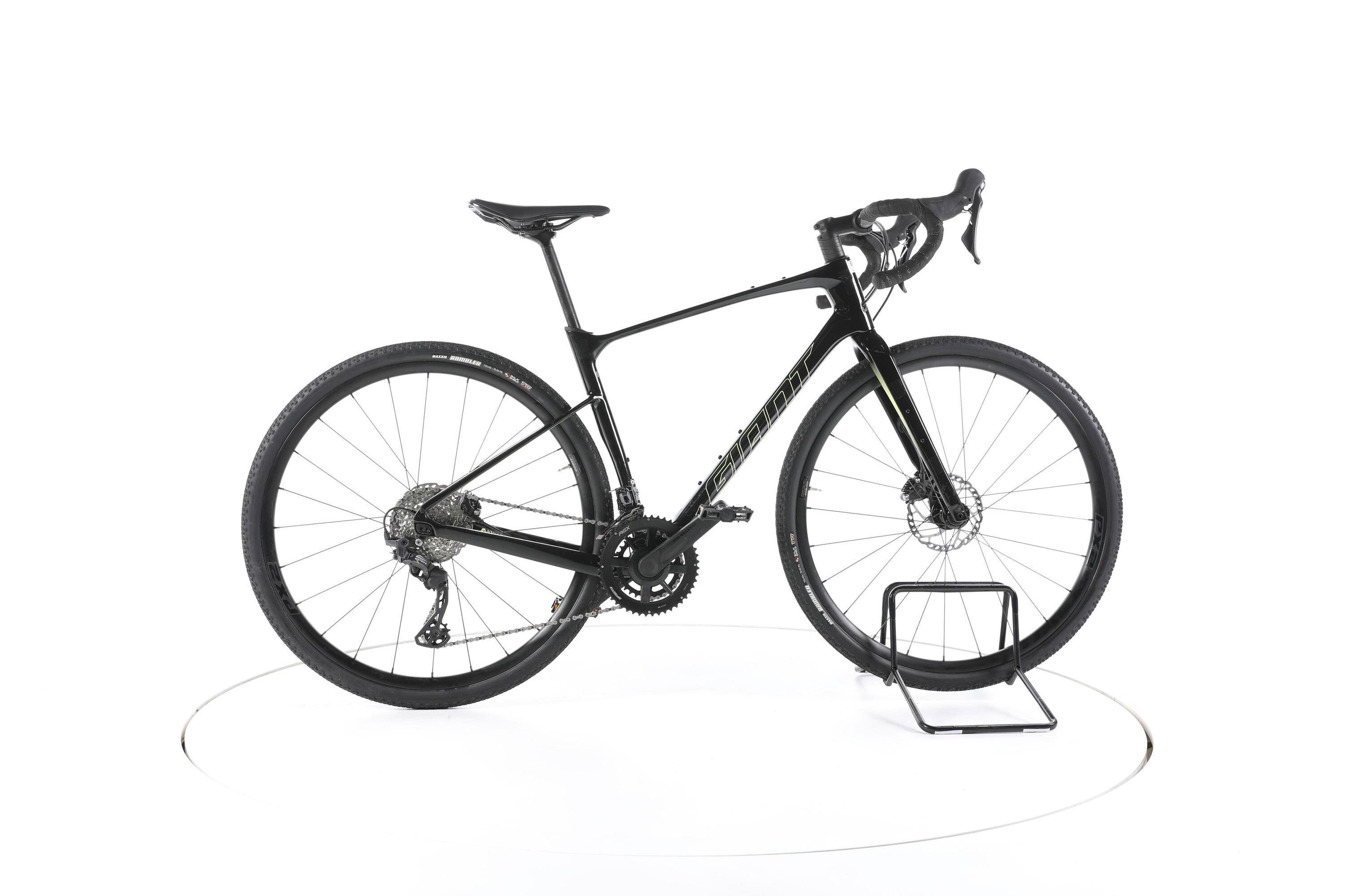 Segunda vida Giant Revolt Advanced V2 Carbon 2024 Como