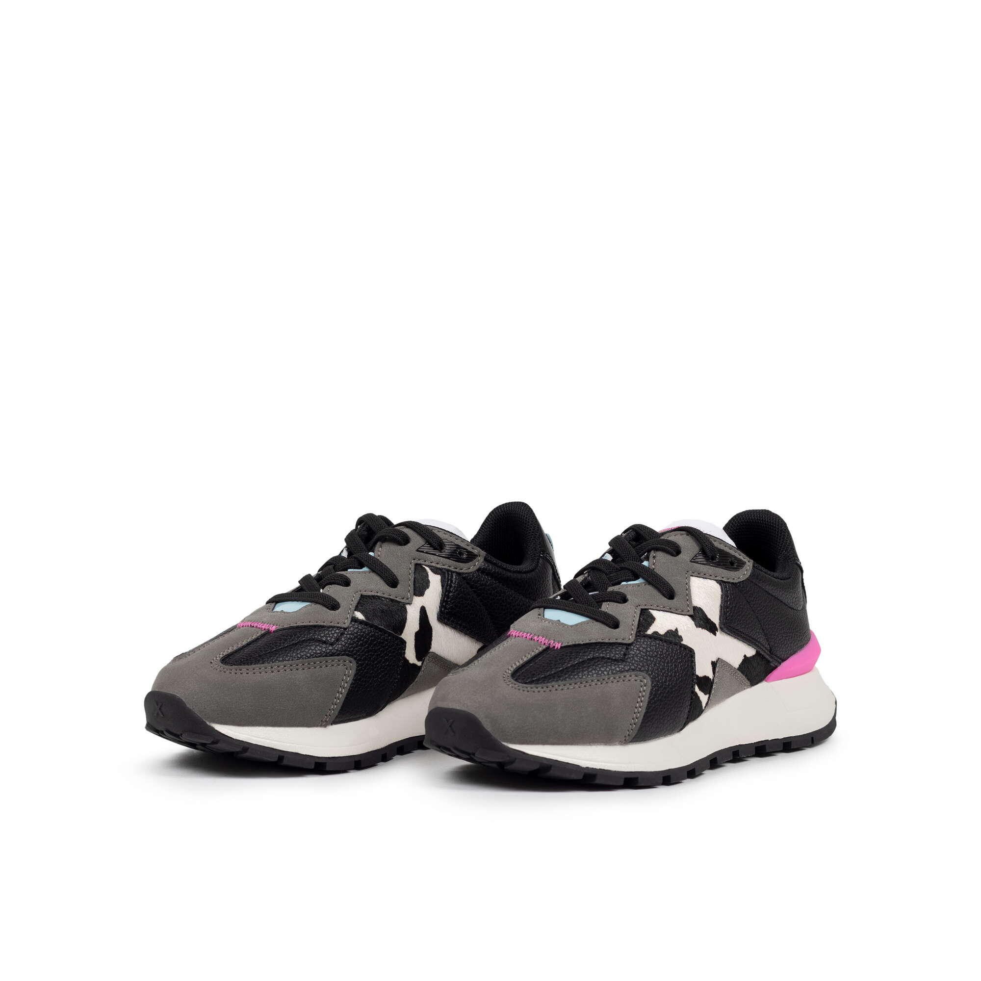 Baskets Munich modèle 8044007 pour filles 4/5