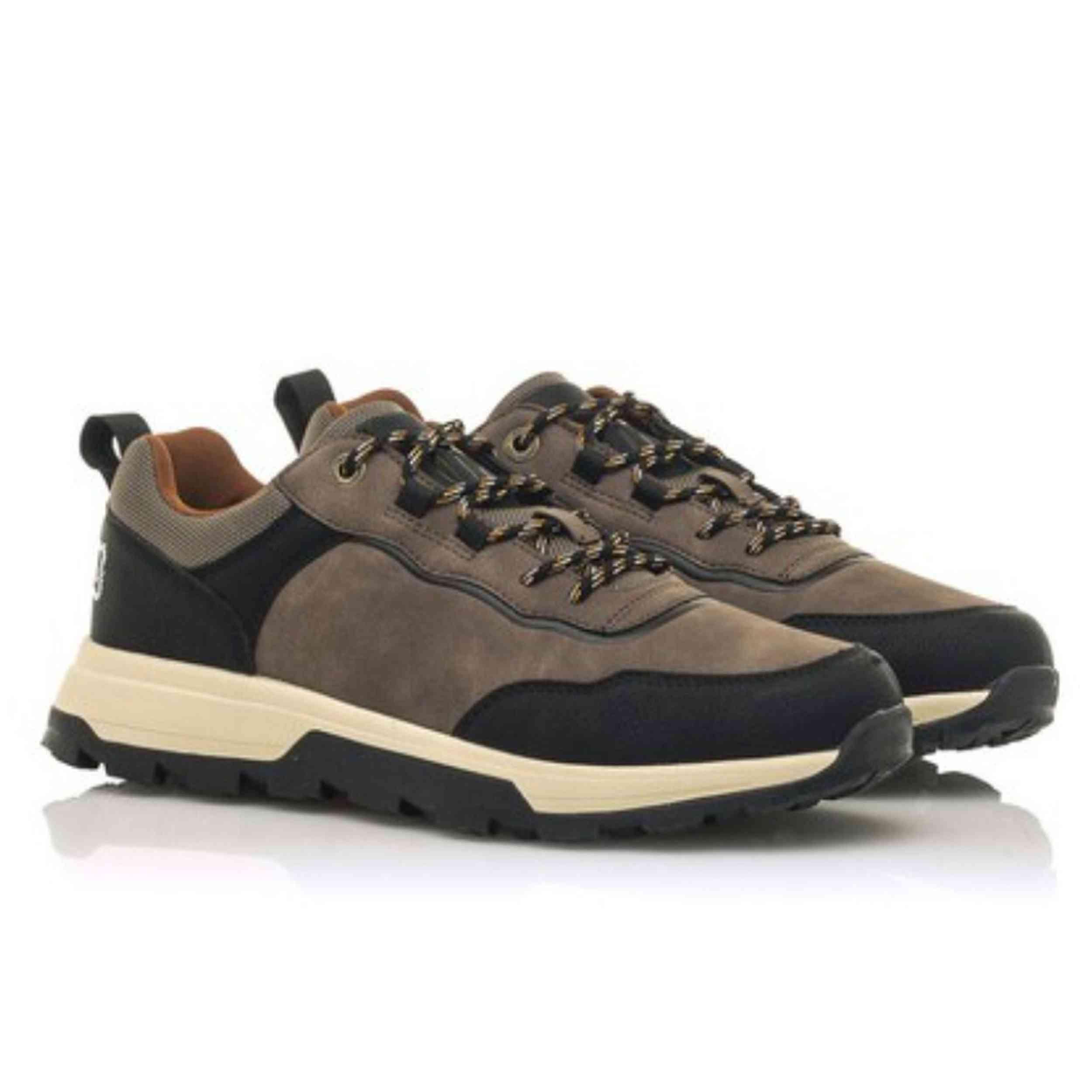 Scarpe Mustang modello 84455 per uomini 4/4