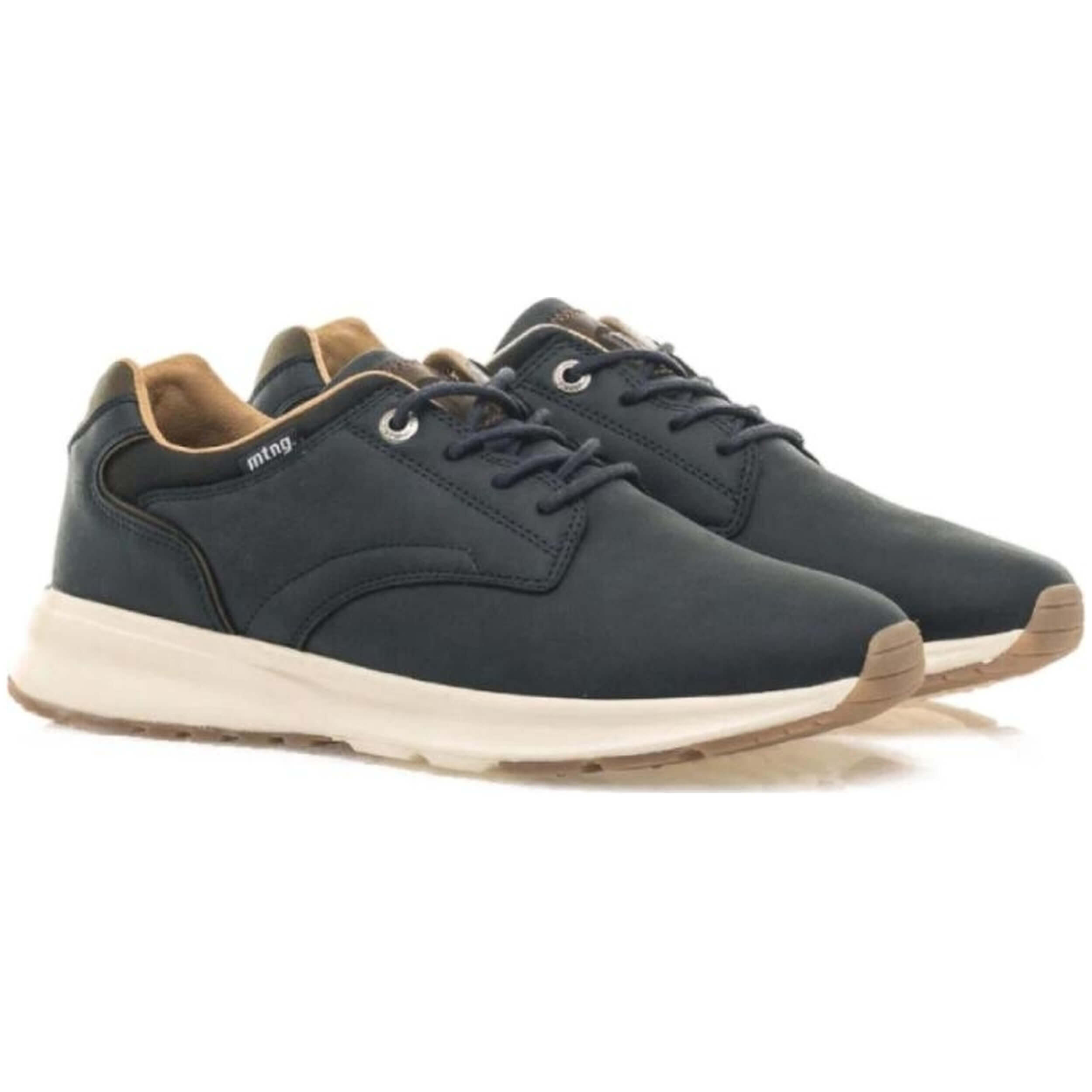 Scarpe Mustang modello 84440 C53655 per uomini 2/5