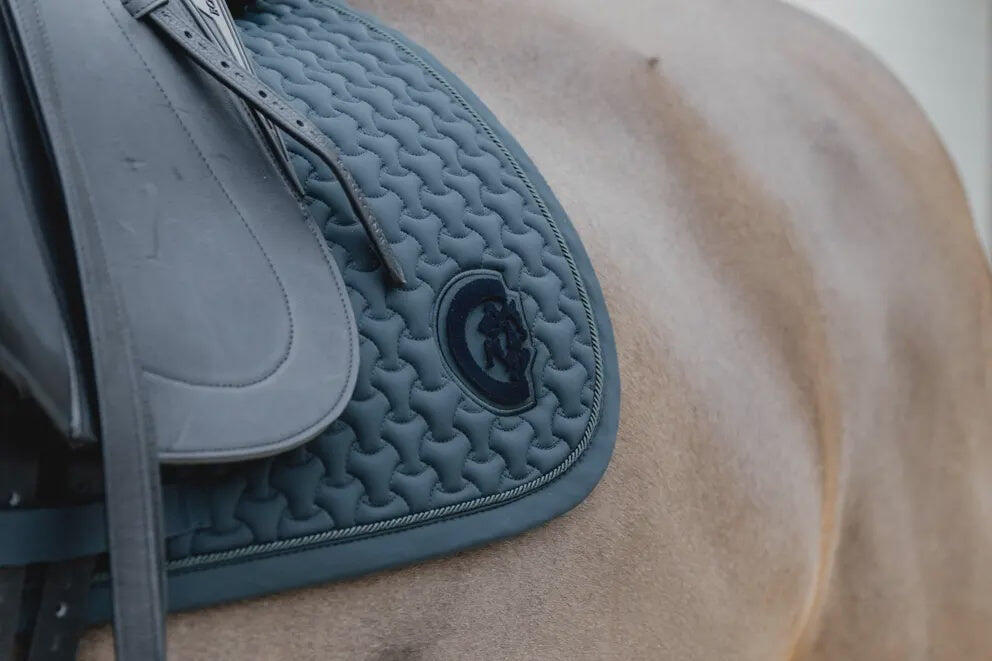 Schabracke plaited  3d logo dressage Tannengrün 6/7