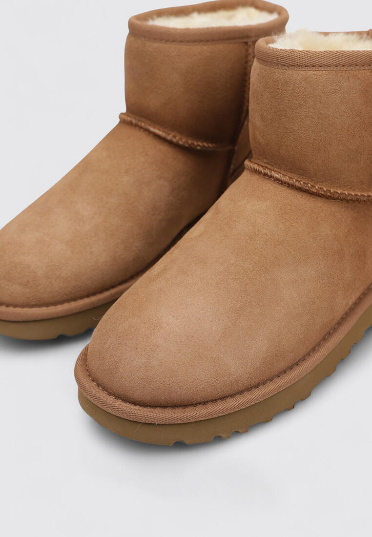 UGG Classic Mini II Botines mujer — Cuero 3/5