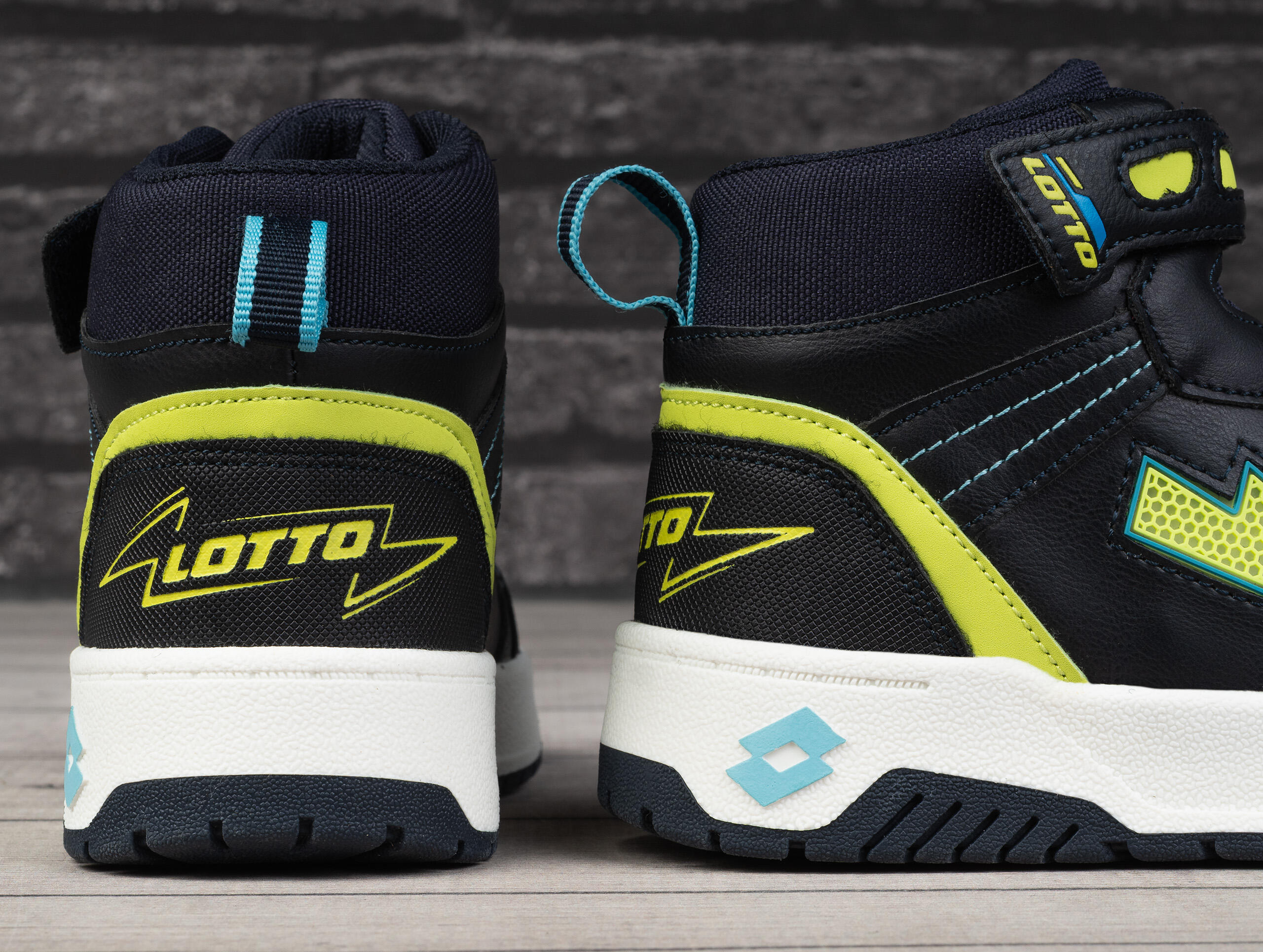 Buty sportowe dziecięce Lotto MELCO 4/6