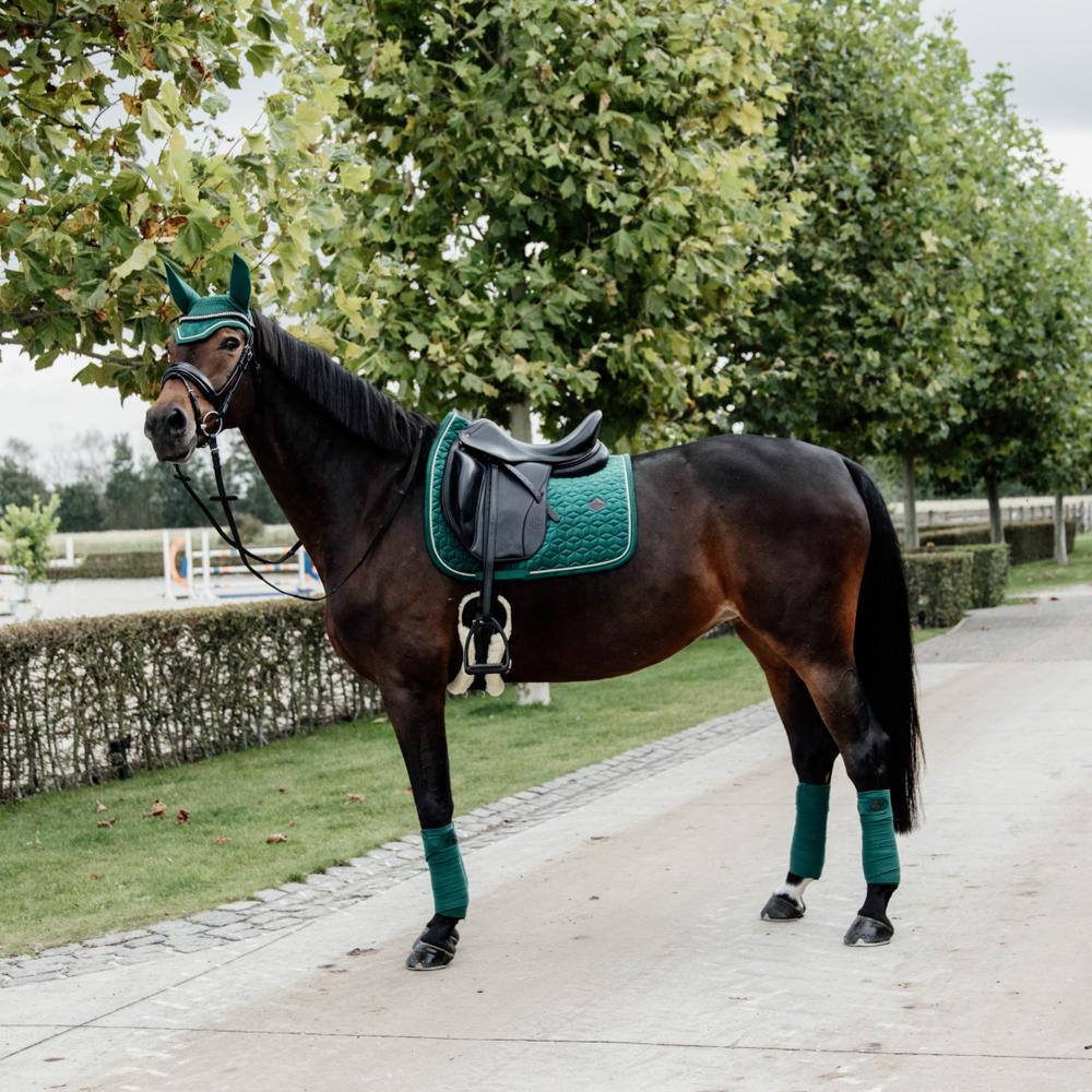 Tapis de selle dressage velours vert foncé 3/5