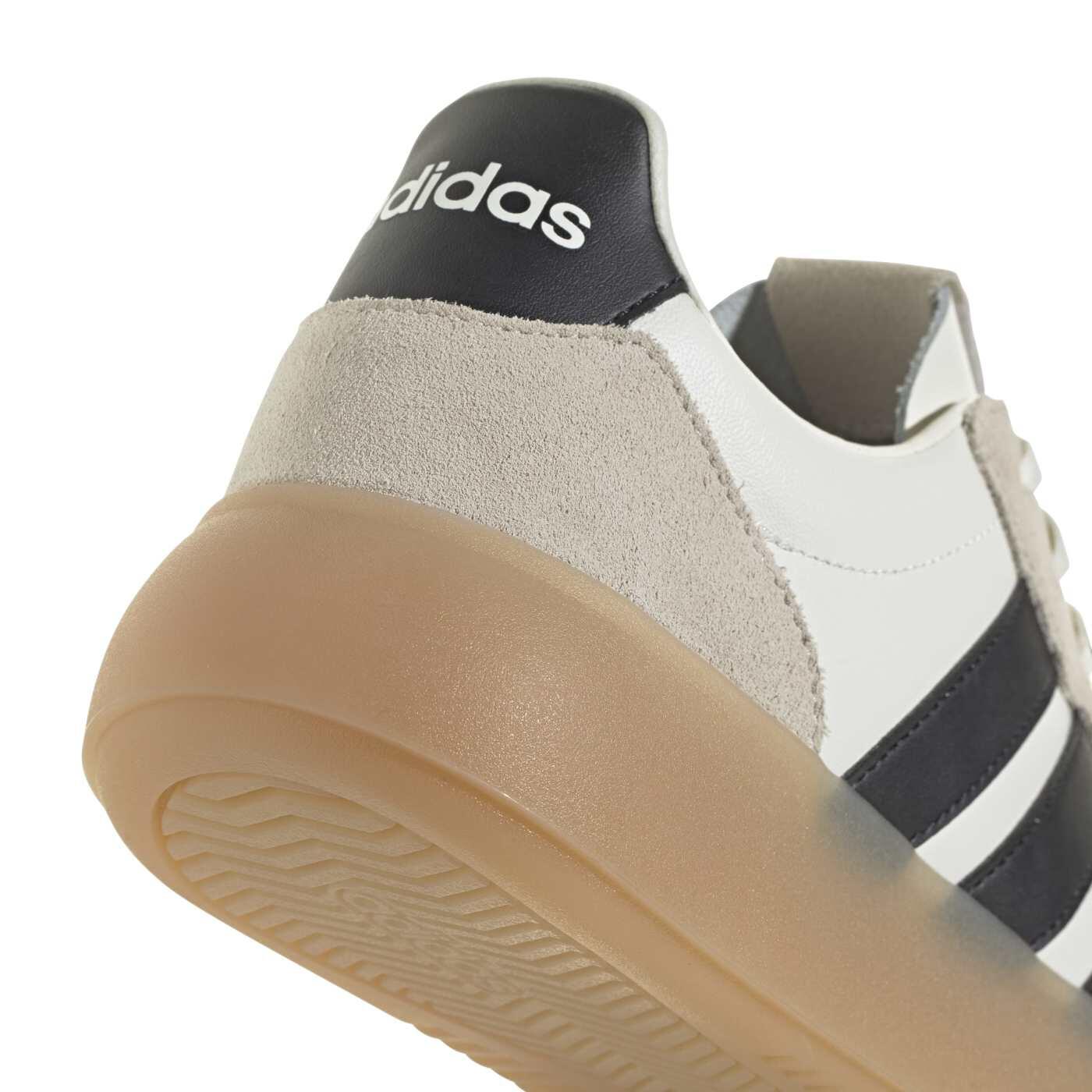 Városi cipő Adidas Barreda Decode Lux fehér és fekete 7/14