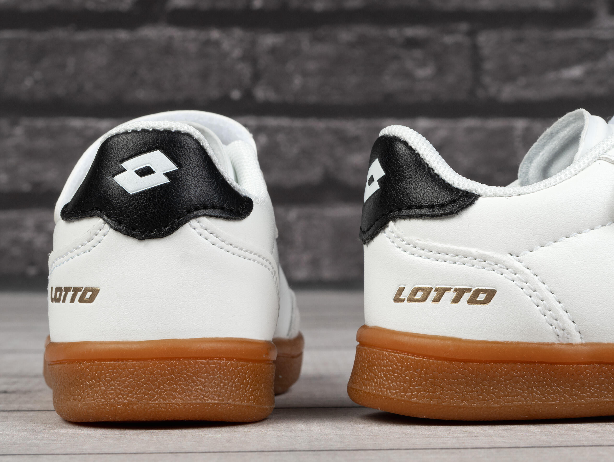 Buty dziecięce sportowe  na rzep Lotto VINTAL M 4/6