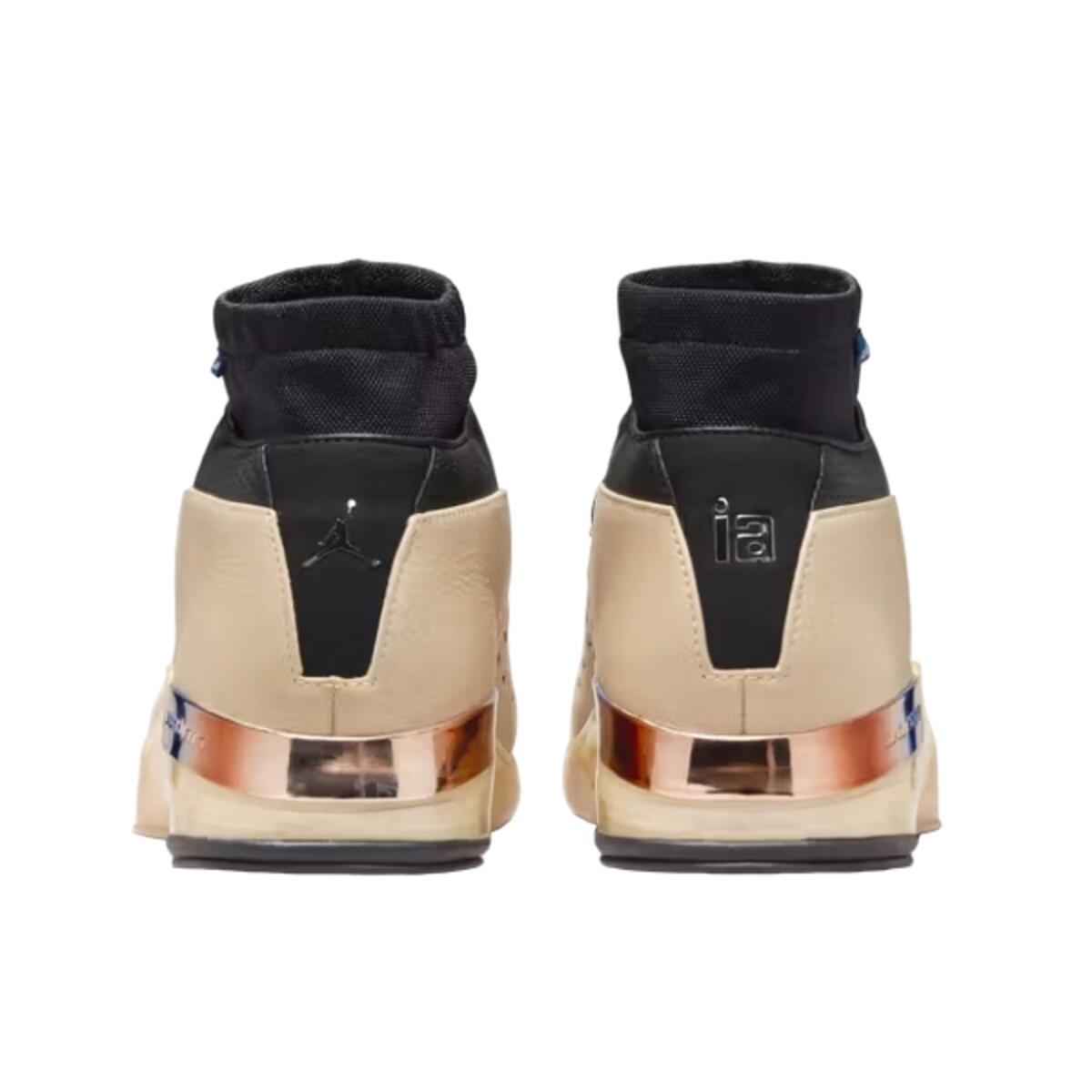 Scarpe  17 Retro Low SP Infinite Archives 3/4