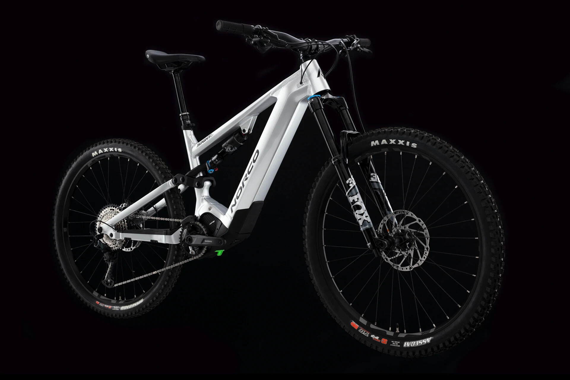 Norco SIGHT VLT A1 Silver/Black 29" 900 Wh Diamant E-Mountainbike in Silber 3/6