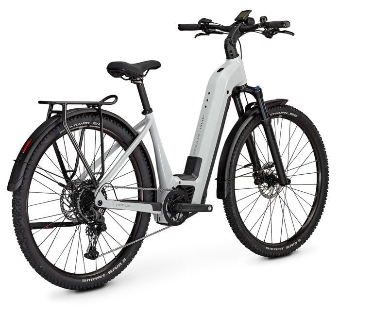 Focus AVENTURA² 6.7 Lightgrey glossy 29" 625 Wh Wave E-Tourenbike in Grau 2/3