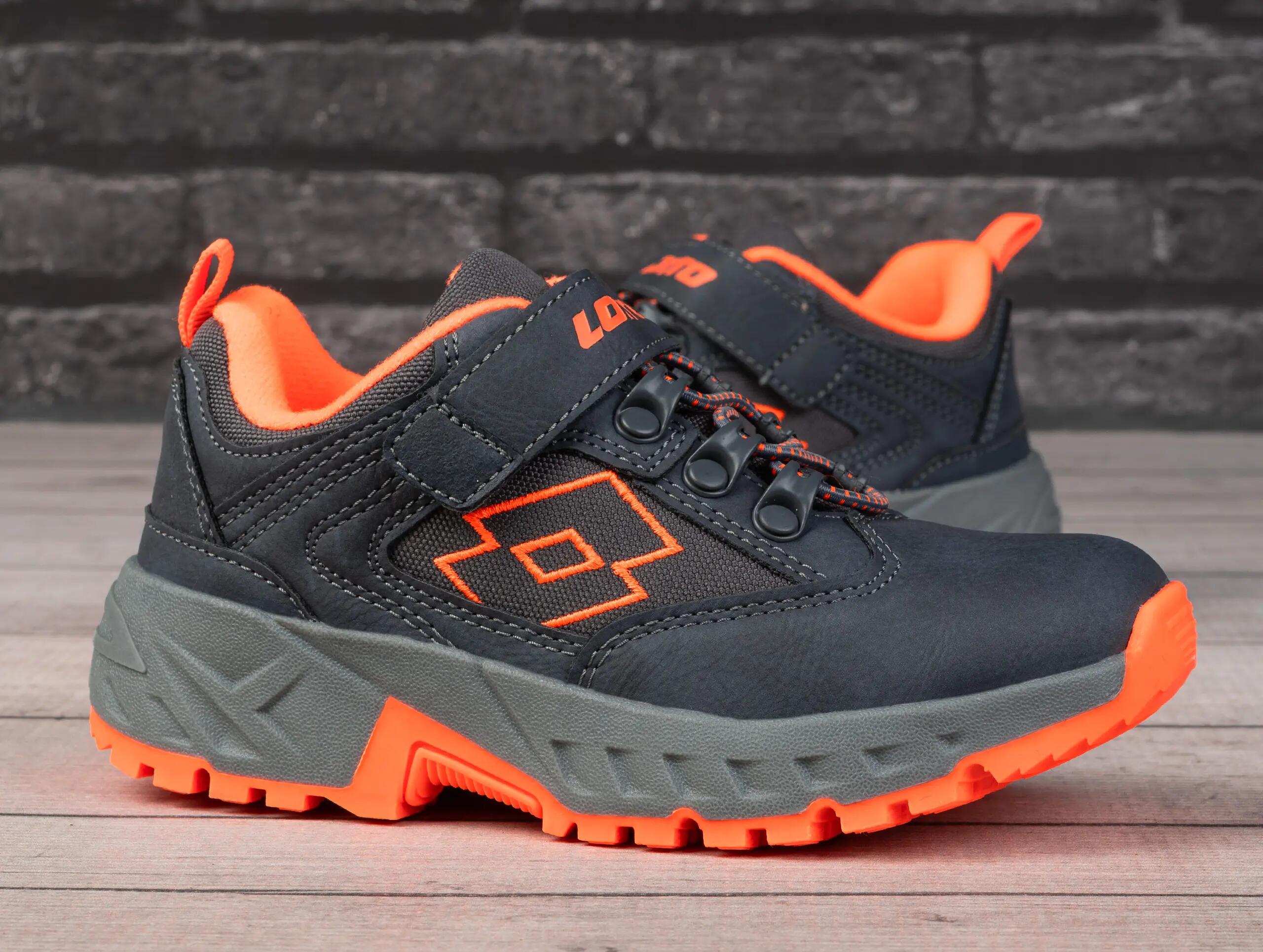 Buty dziecięce sportowe Lotto WOODLARK K 2/6