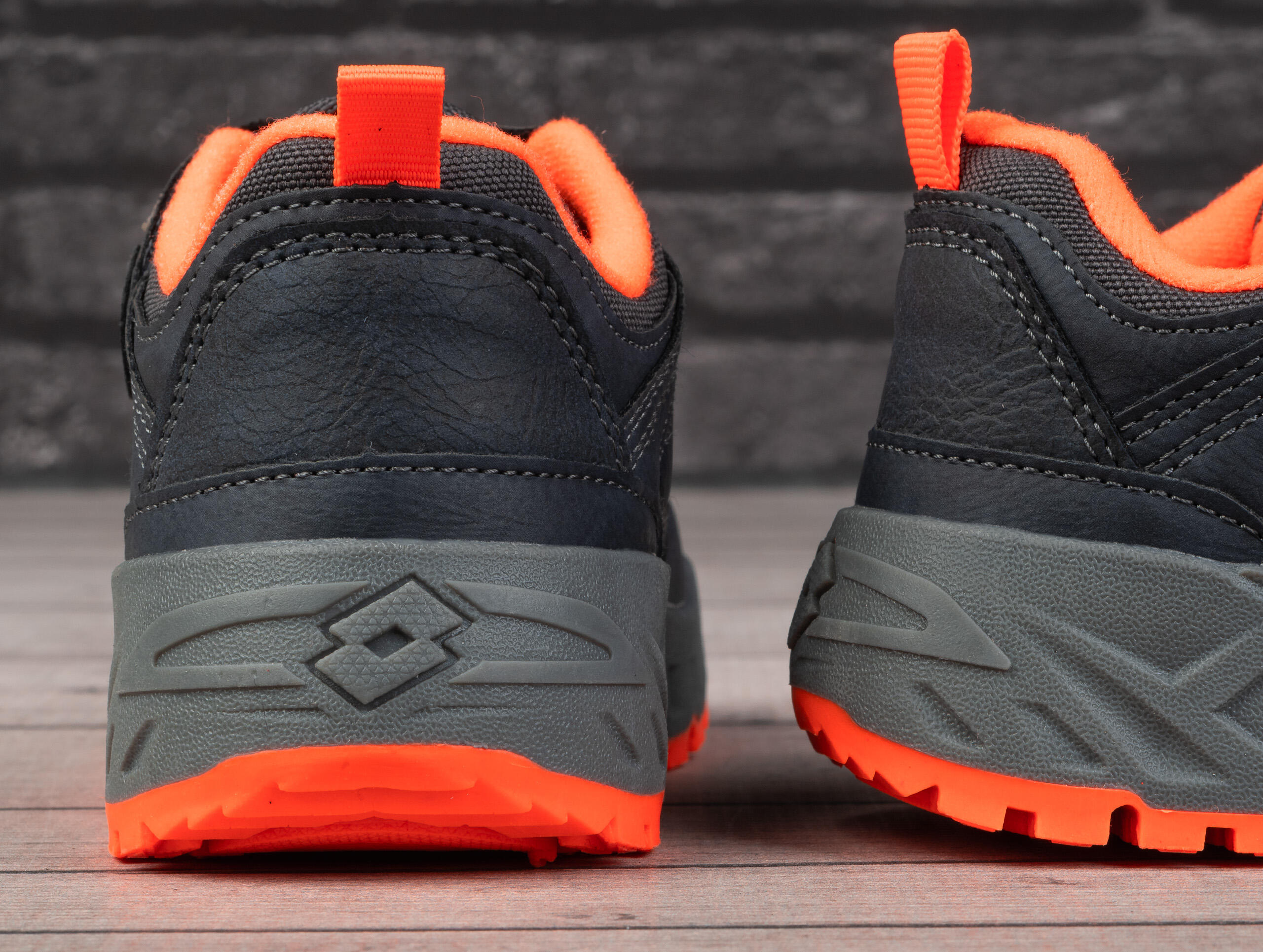 Buty dziecięce sportowe Lotto WOODLARK K 4/6