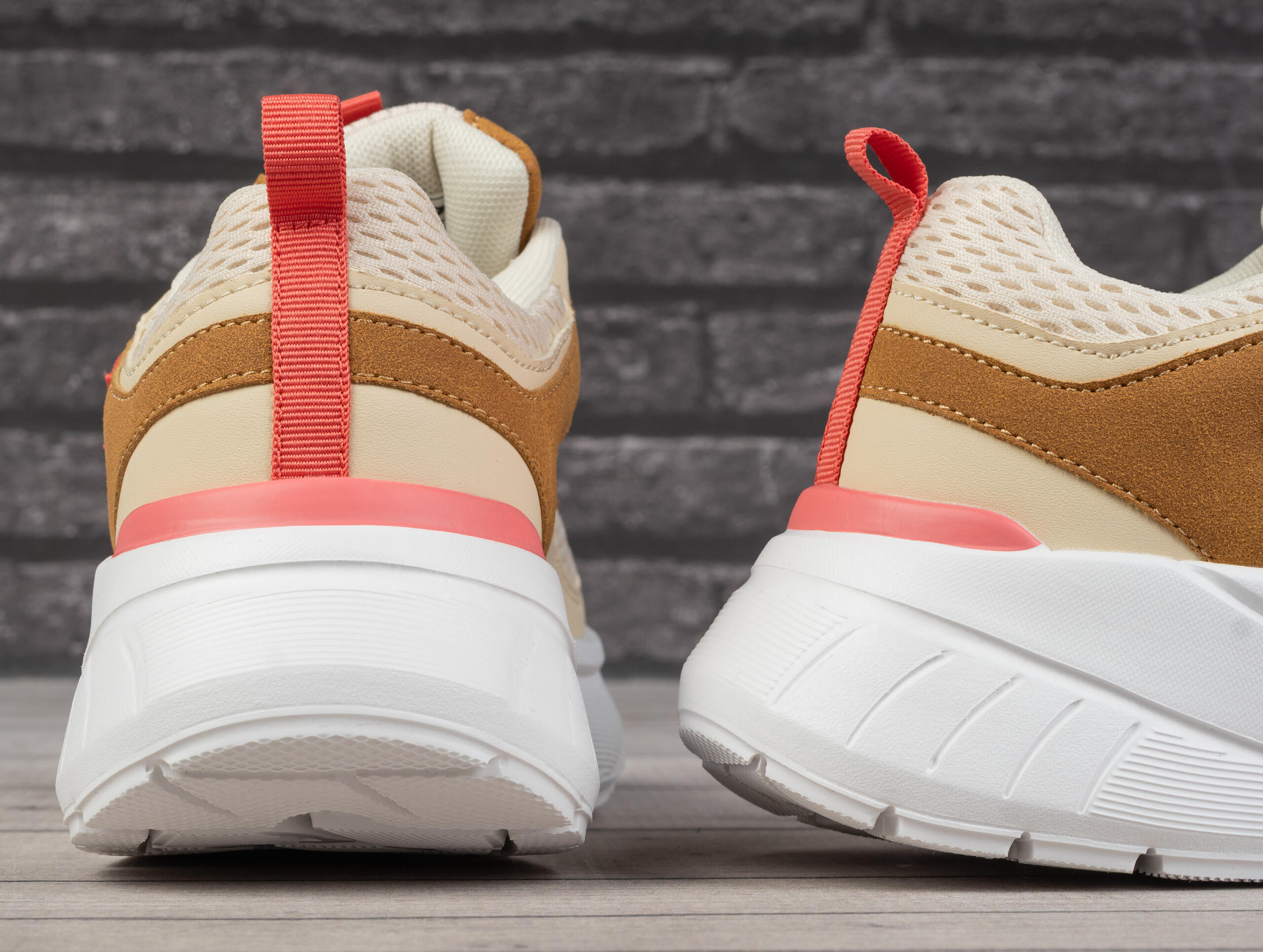 Buty damskie sportowe Lotto SPIRITIV 4/6