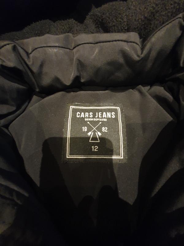 Entre Particuliers - Doudoune d'hiver noir Cars taille 12 ans 2/3