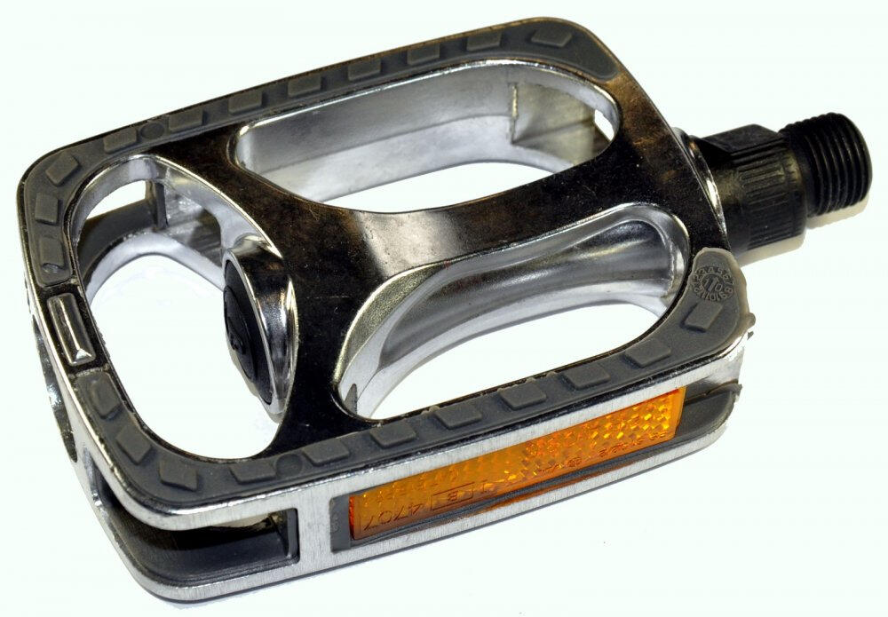 Pédales ville trekking anidérapante en aluminium 2/2
