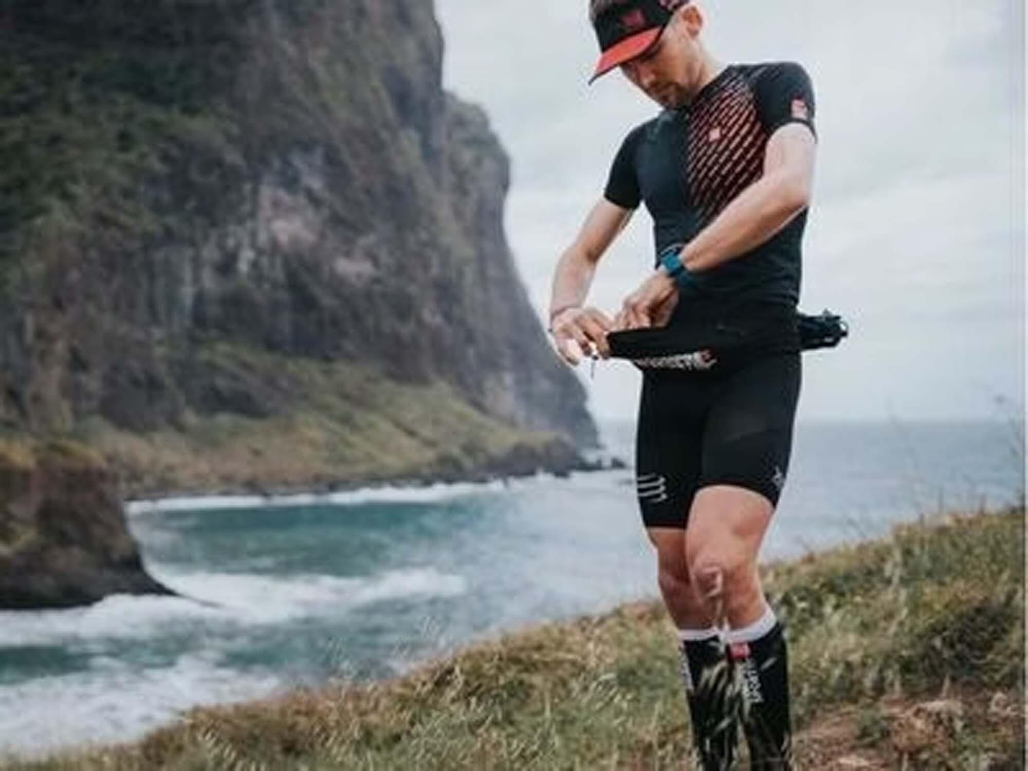 Compressport "Free Belt" opbergriem voor trail running 3/7