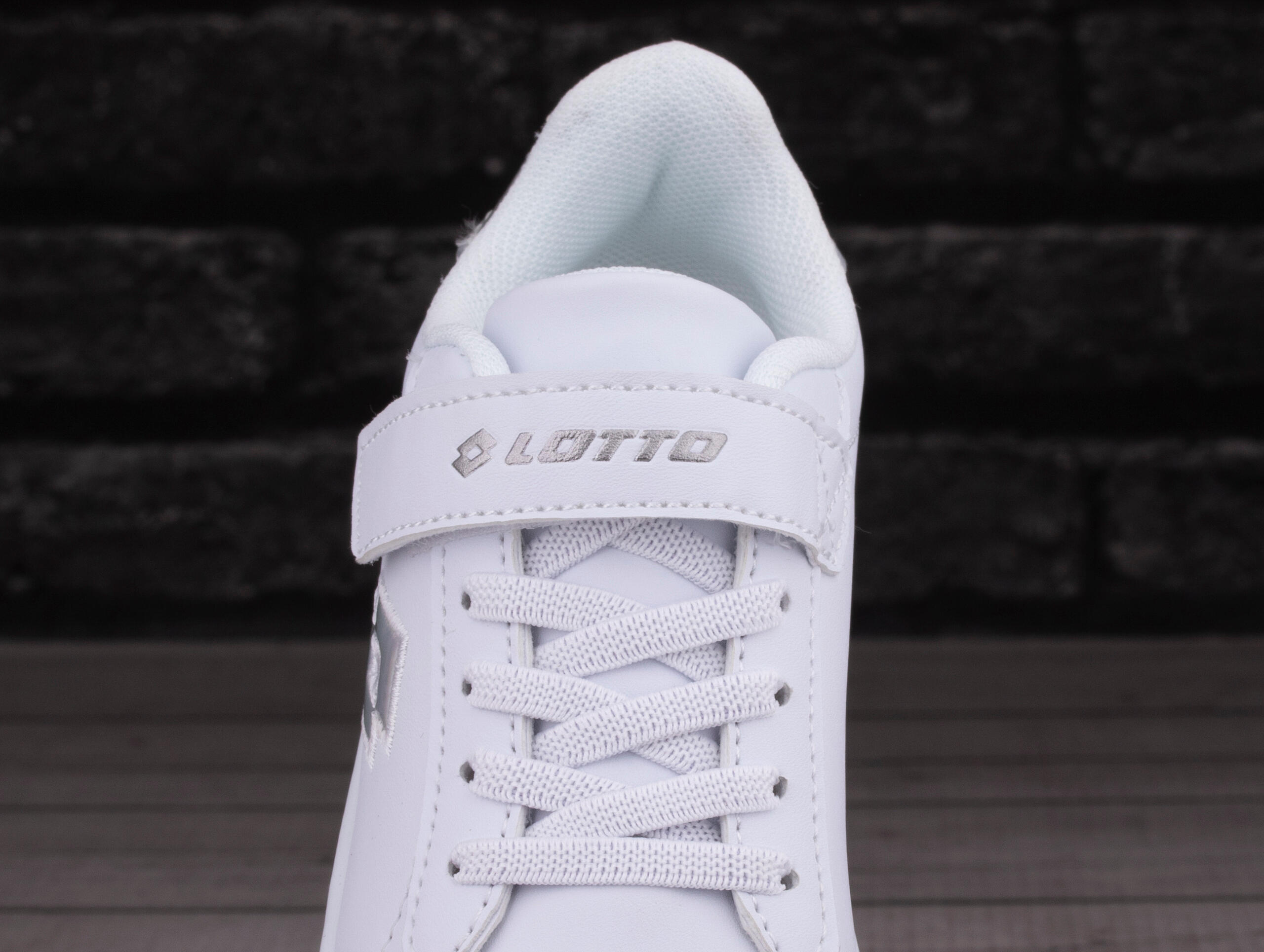 Buty dziecięce sportowe na rzep Lotto DAMPOLIS GC K 6/6